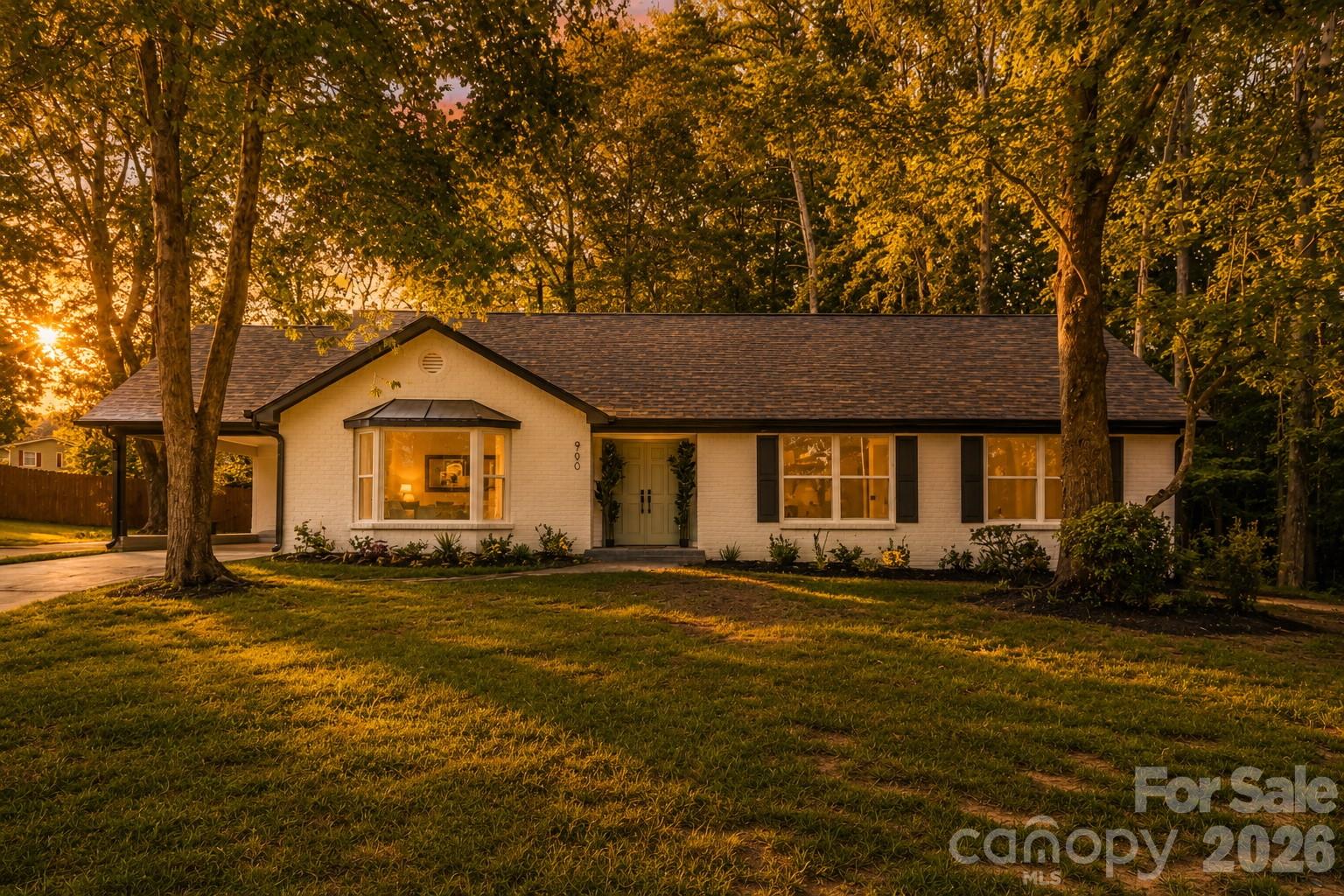 900 Burtonwood Circle Property Photo 1