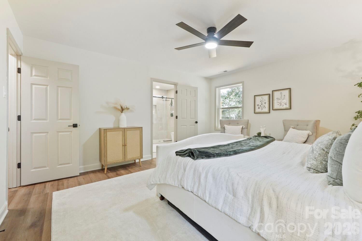 900 Burtonwood Circle Property Photo 22