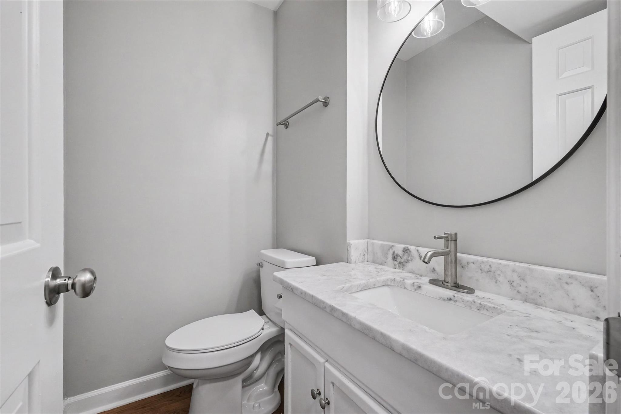 2705 N Center Street 2 Property Photo 15