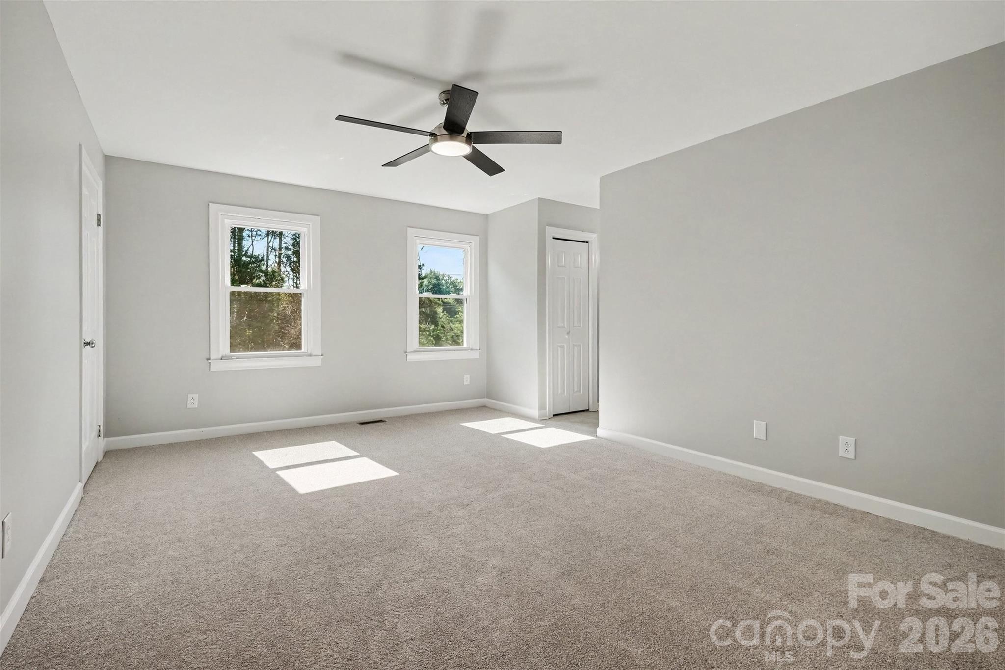 2705 N Center Street 2 Property Photo 18