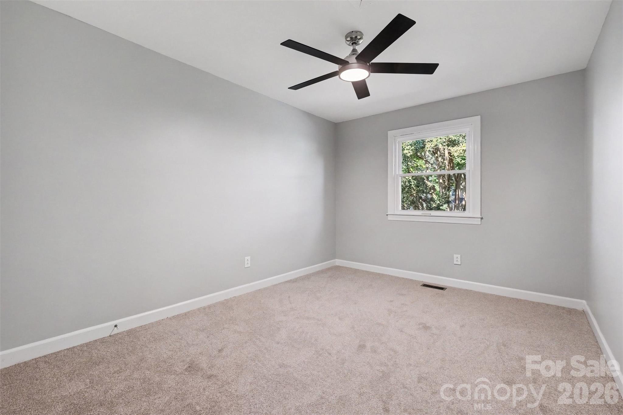 2705 N Center Street 2 Property Photo 26