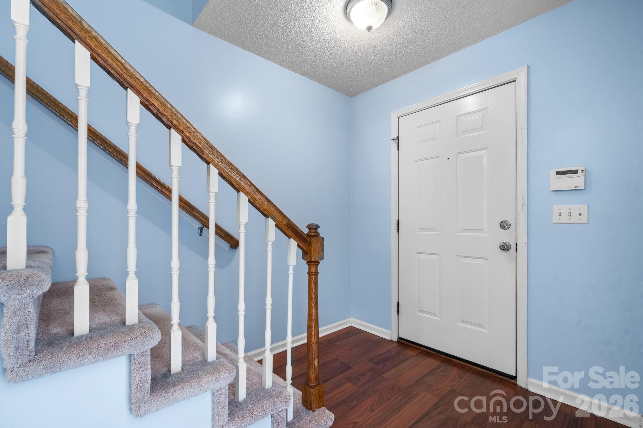 3245 White Oak Court Property Photo 11