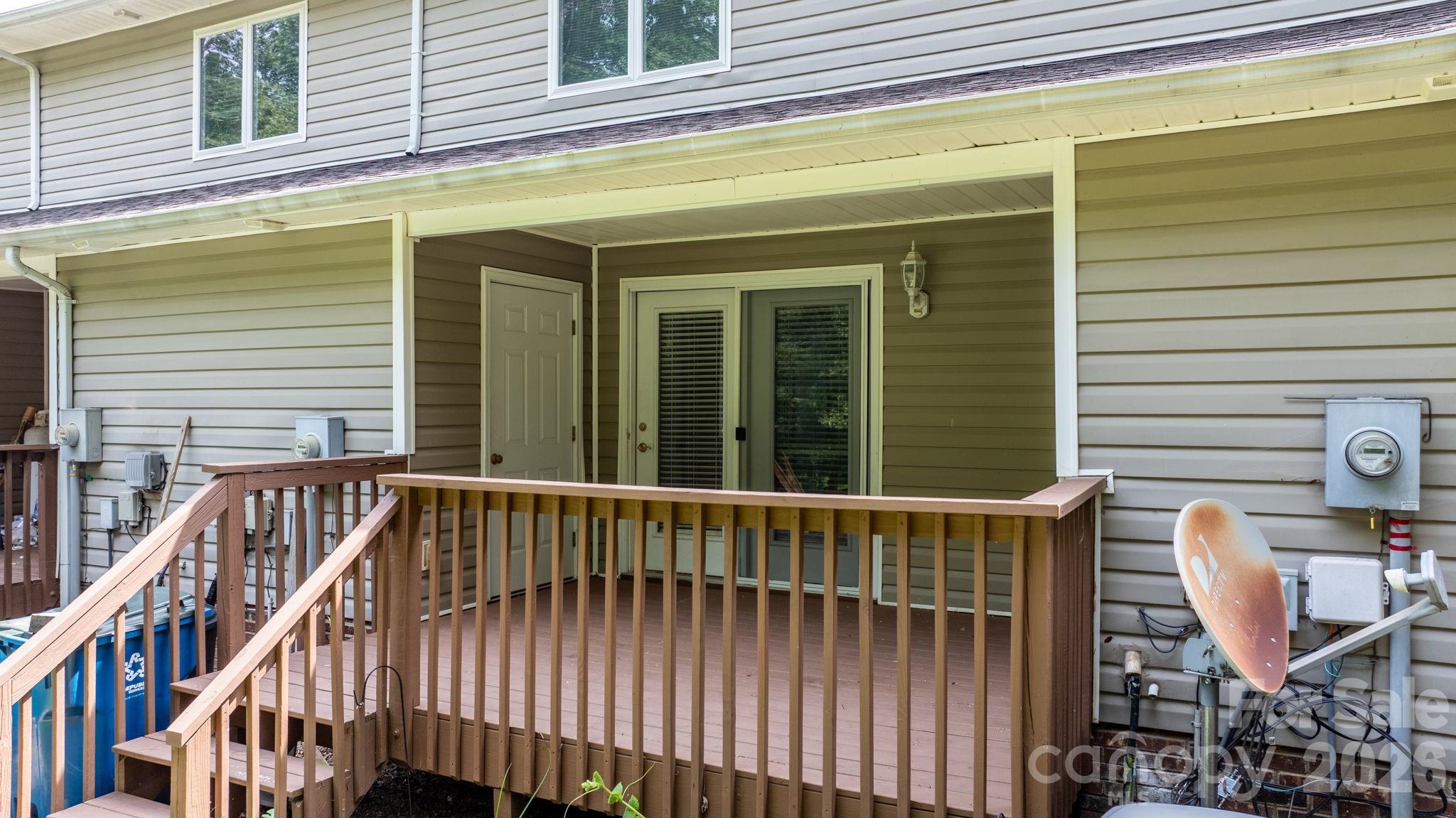 3245 White Oak Court Property Photo 20