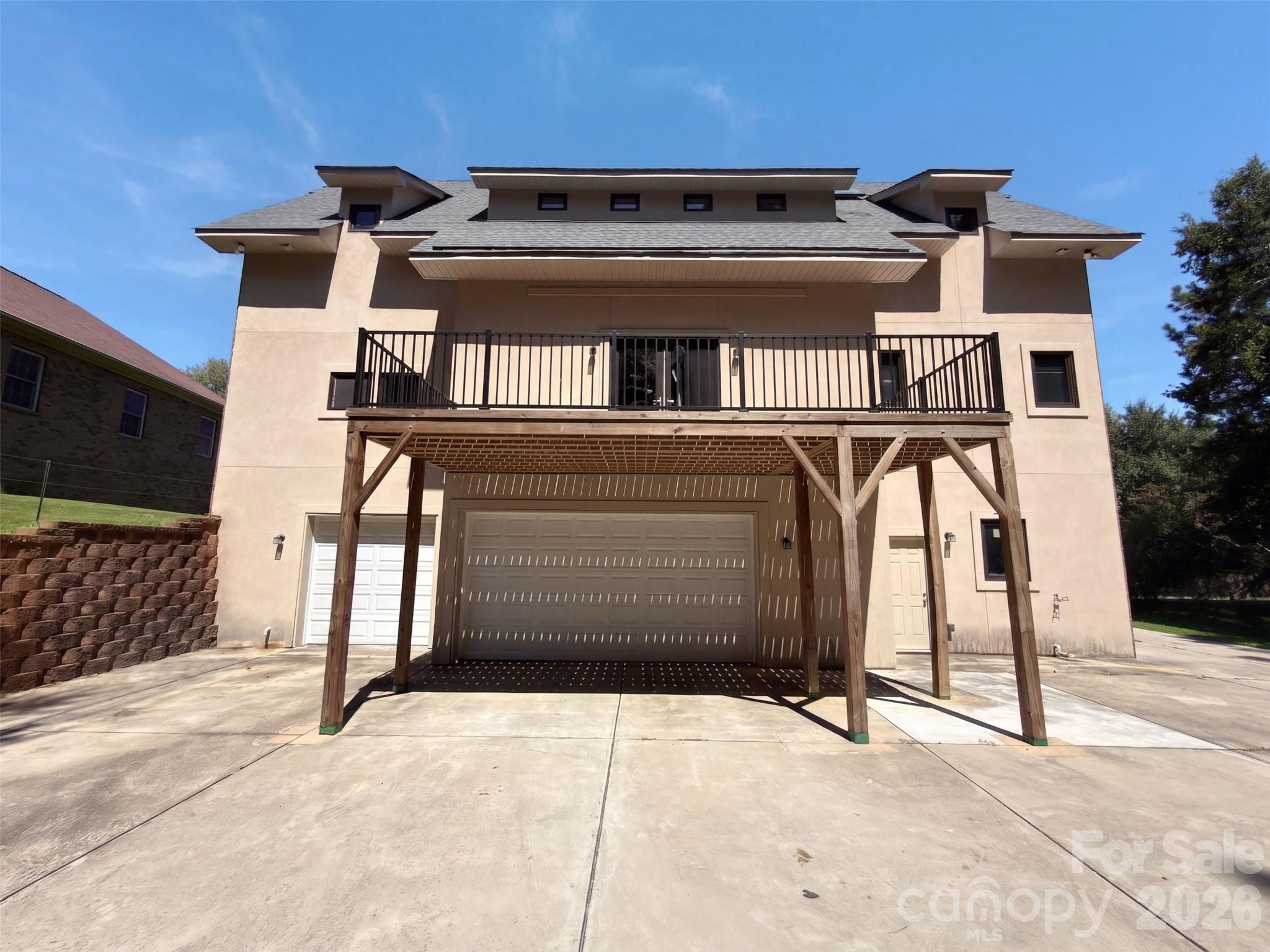 132 Cottage Creek Court Property Photo 5
