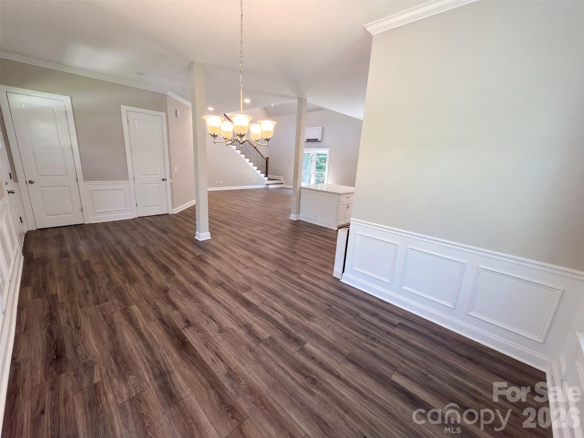 132 Cottage Creek Court Property Photo 6