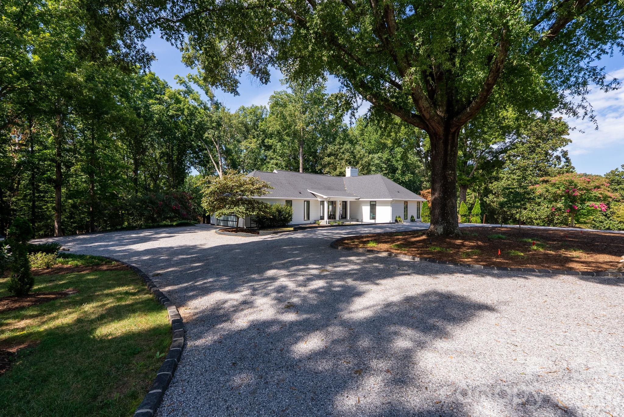 159 Silver Fox Lane Property Photo 2