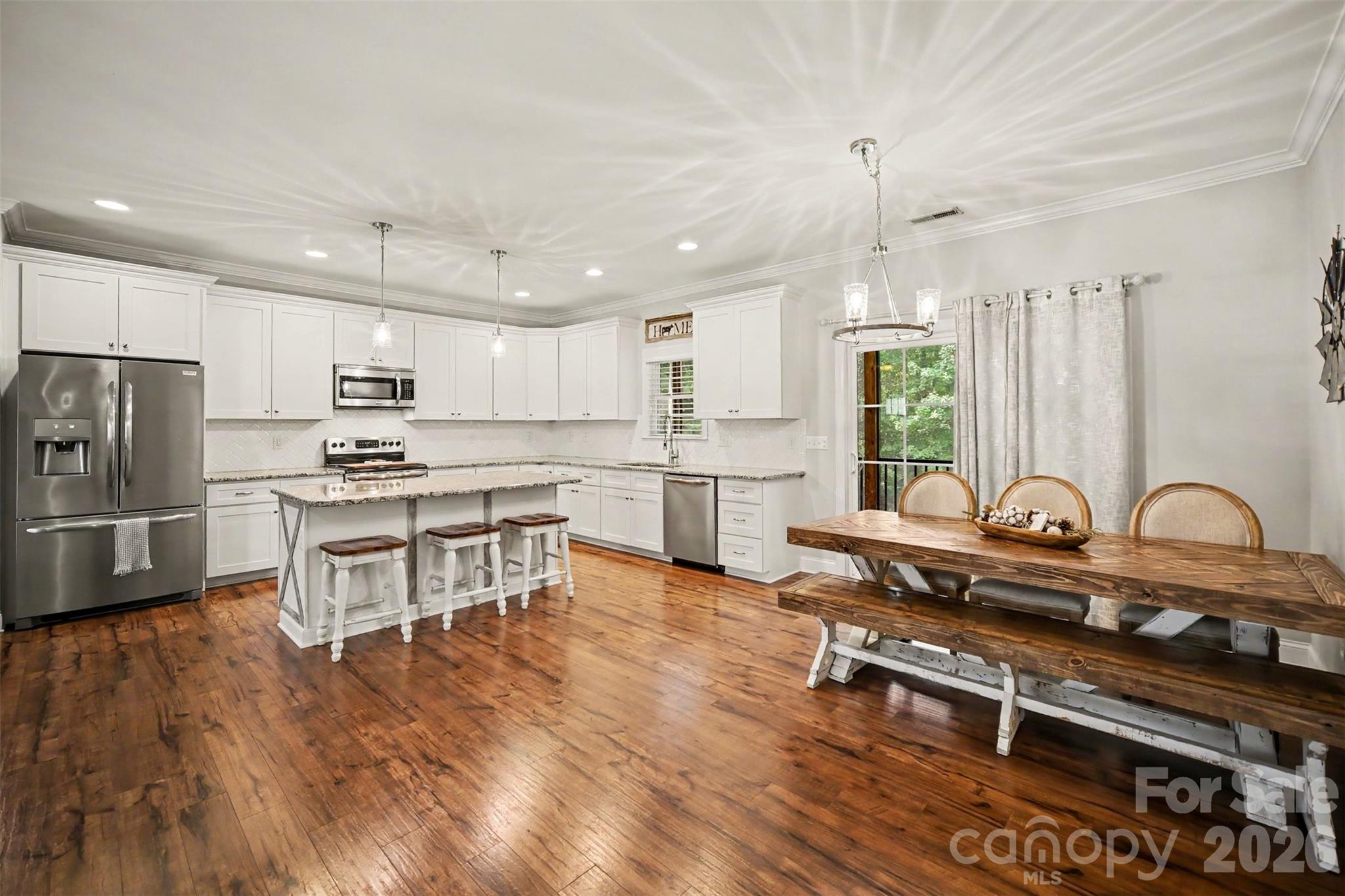 3396 Long Cedar Lane Property Photo 8