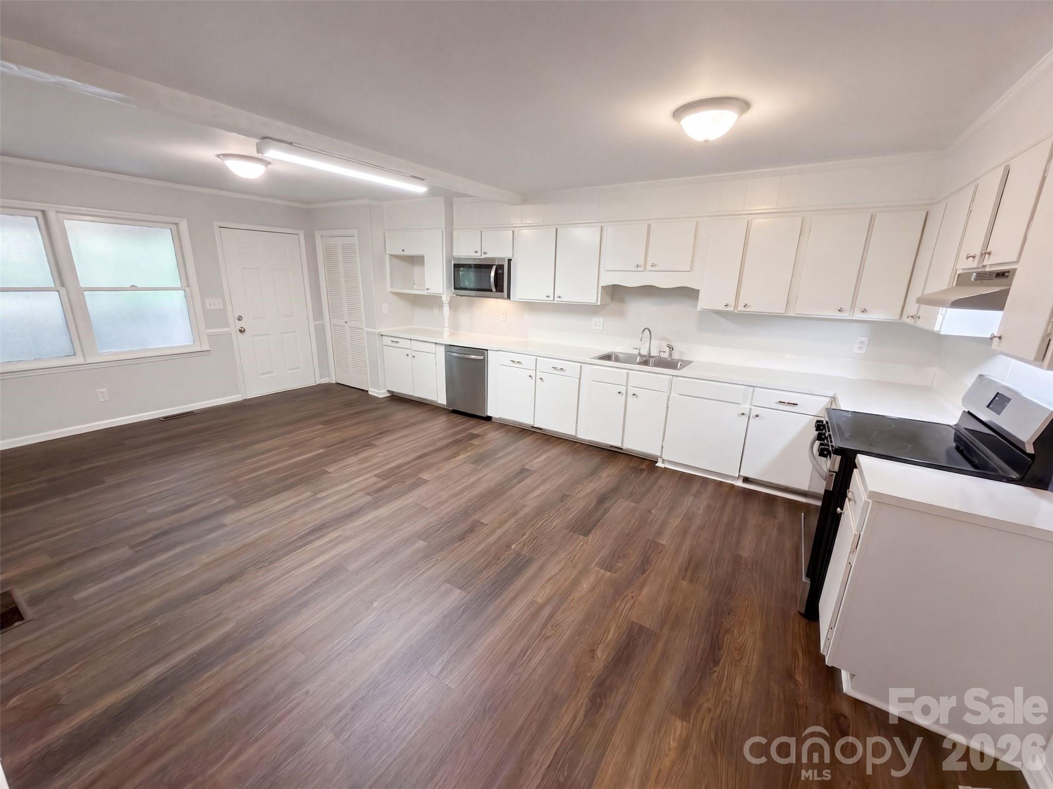1018 Wade Rorie Road Property Photo 9