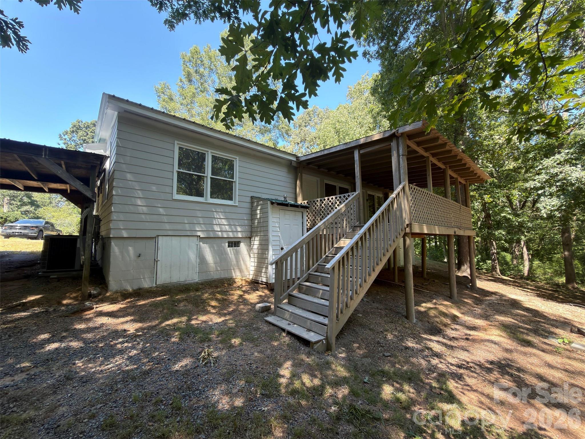 1018 Wade Rorie Road Property Photo 17
