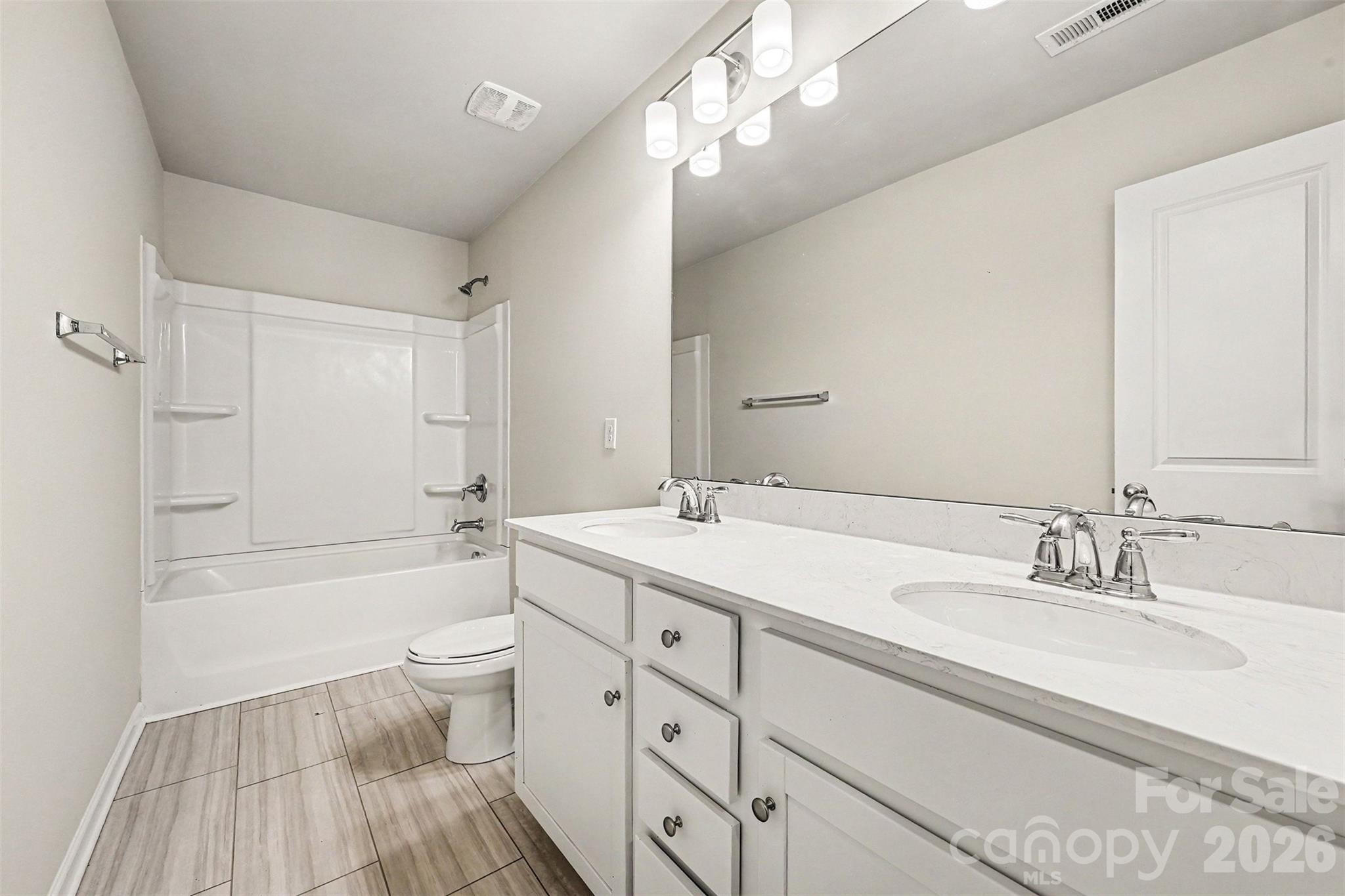 7323 Neal Road Property Photo 14