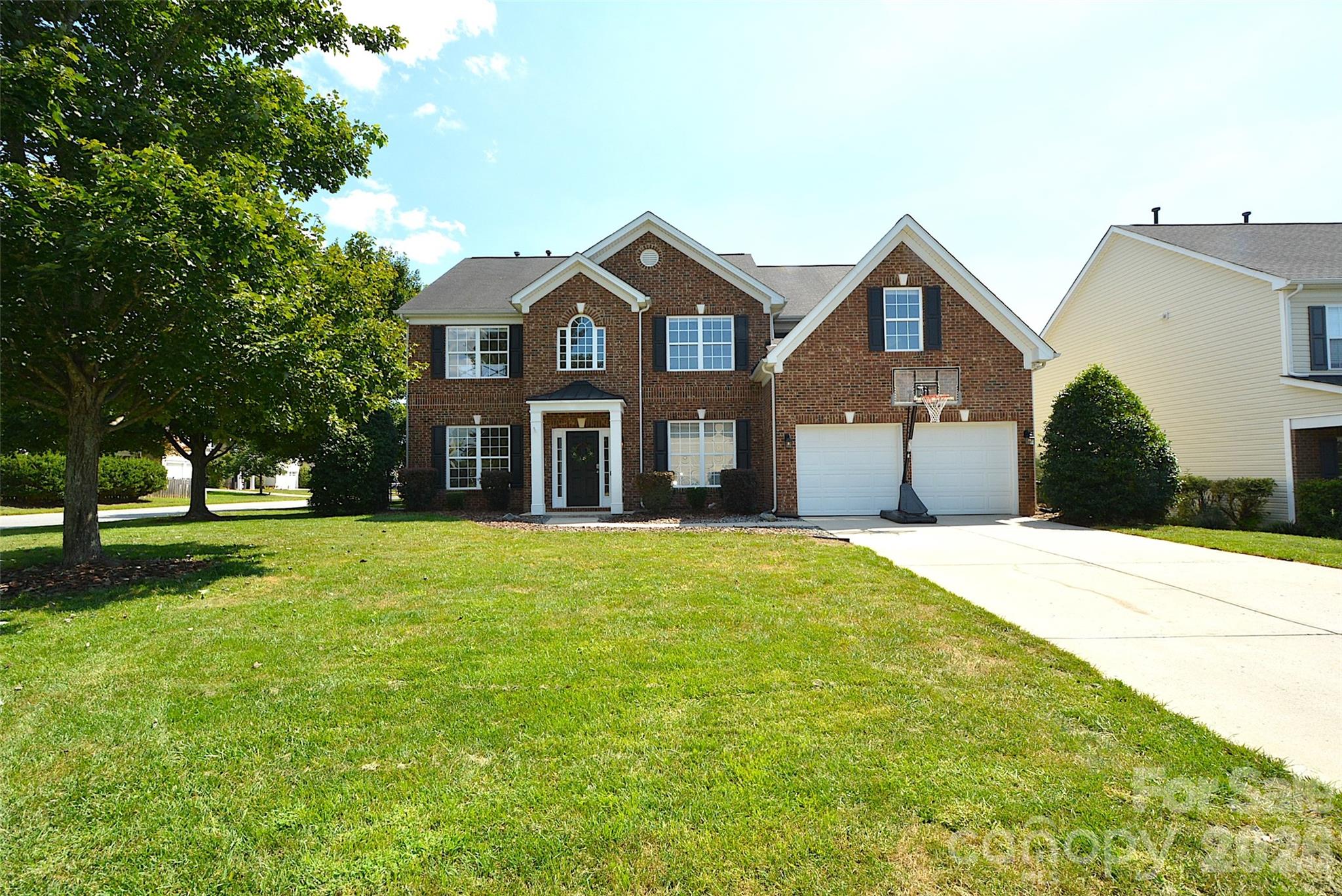 9603 Indian Beech Avenue Property Photo 3
