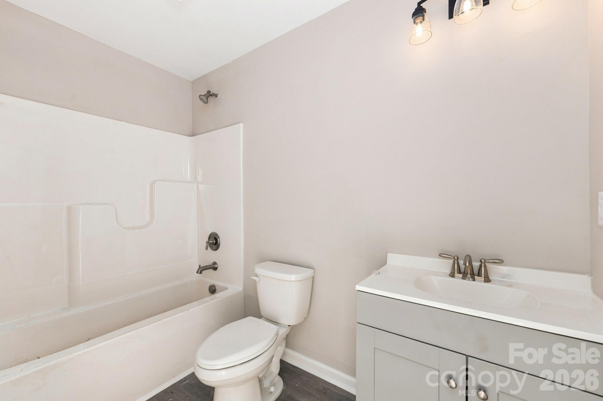 110 Oakhill Street Property Photo 21