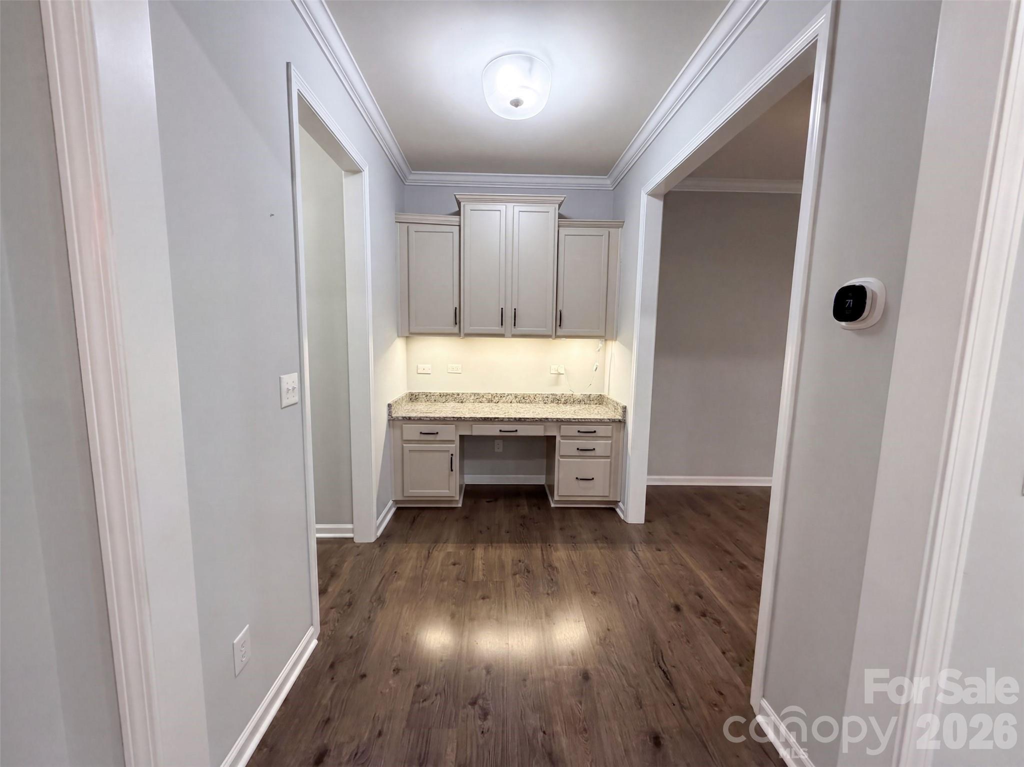 619 Samet Street Property Photo 7