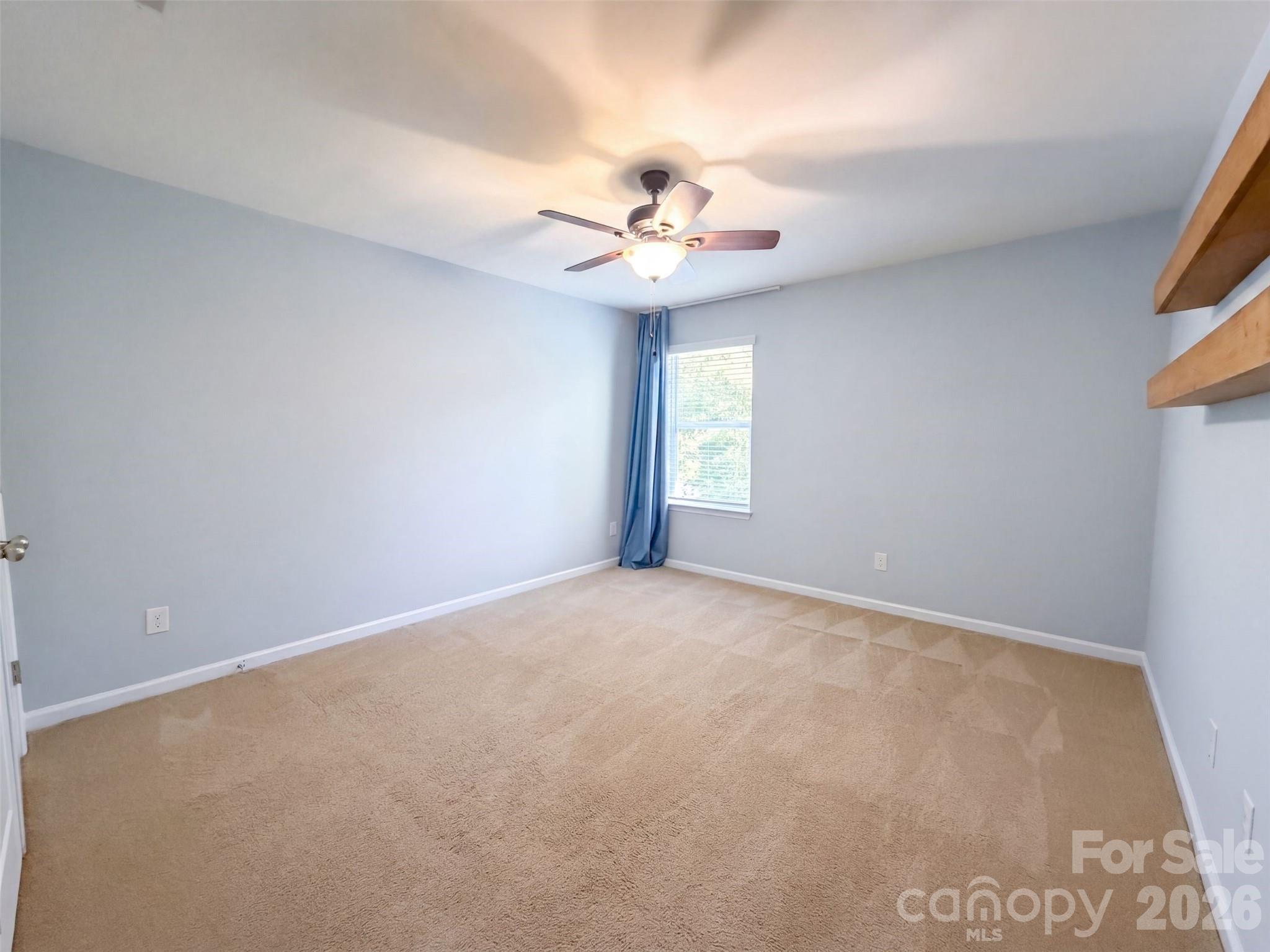 619 Samet Street Property Photo 9
