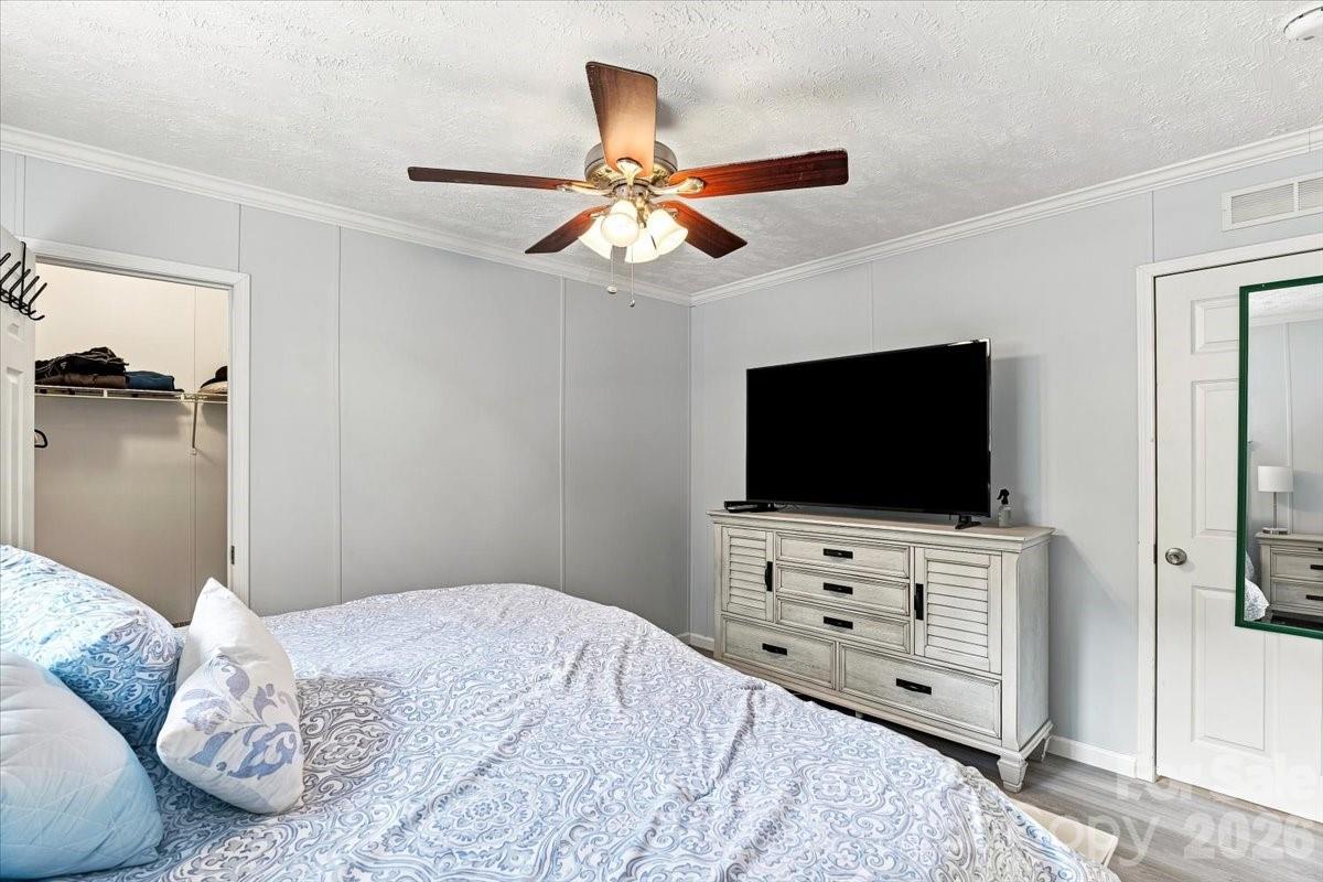 220 Powderhorn Drive Property Photo 13