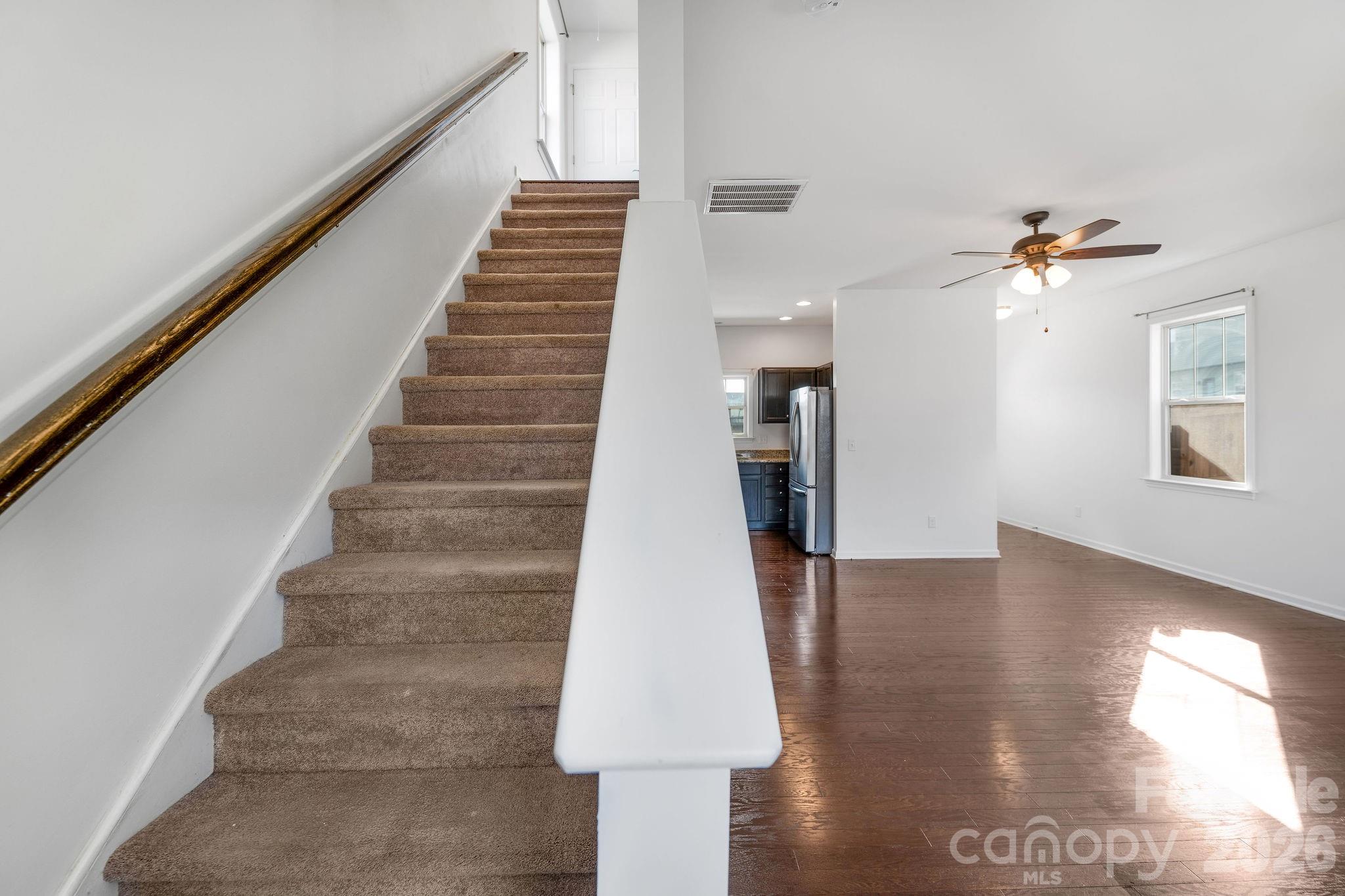 738 Cardwell Lane Property Photo 16