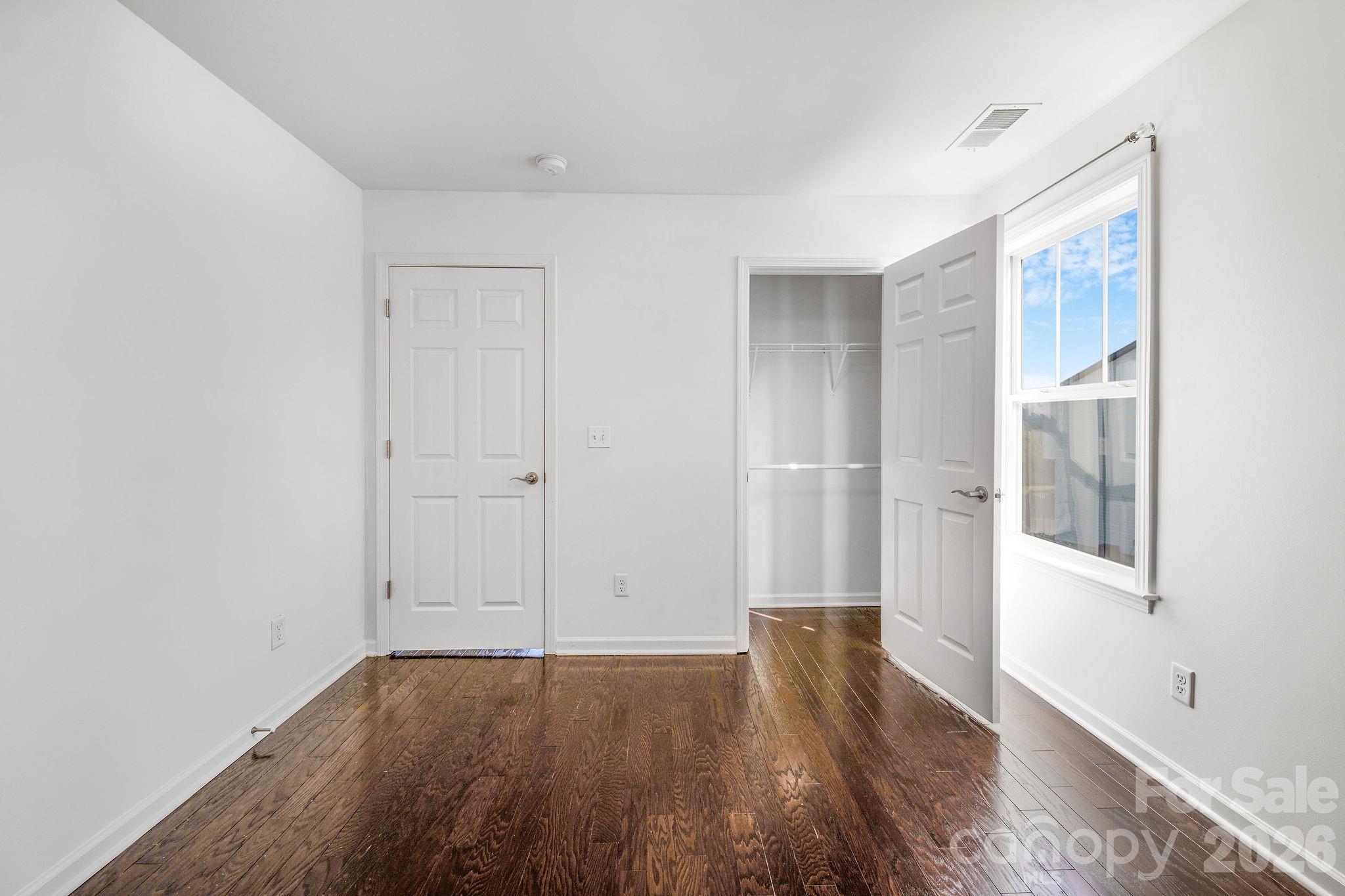738 Cardwell Lane Property Photo 22