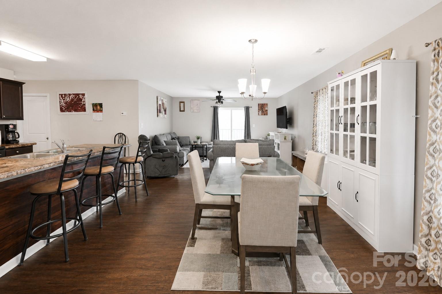 617 Shellbark Drive Property Photo 10