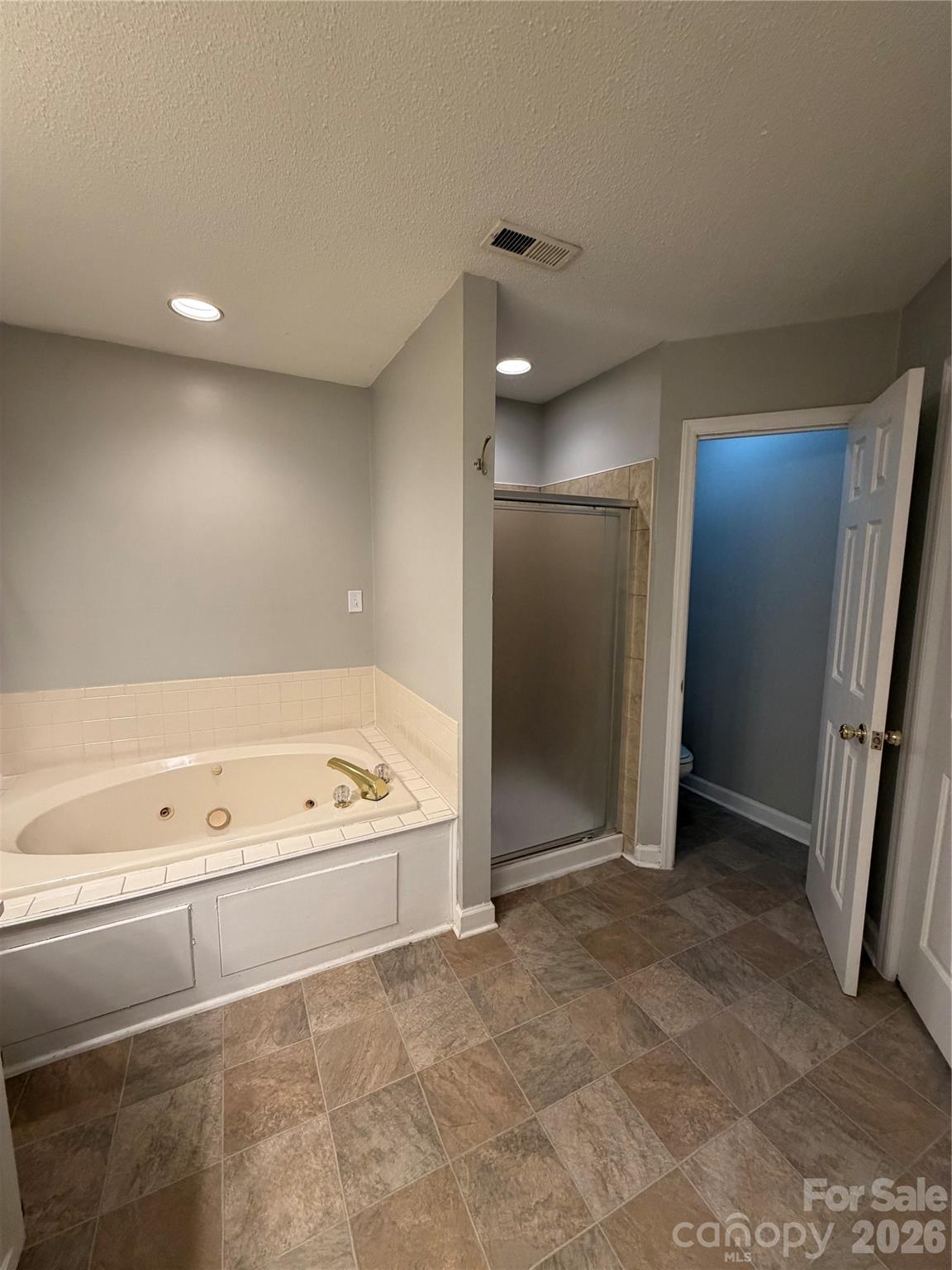 1611 Plantation Trail Property Photo 18