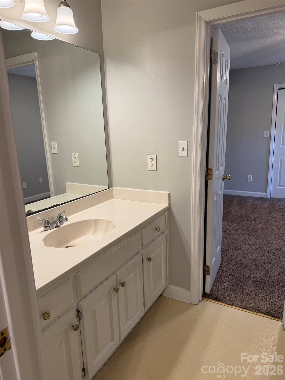 1611 Plantation Trail Property Photo 25