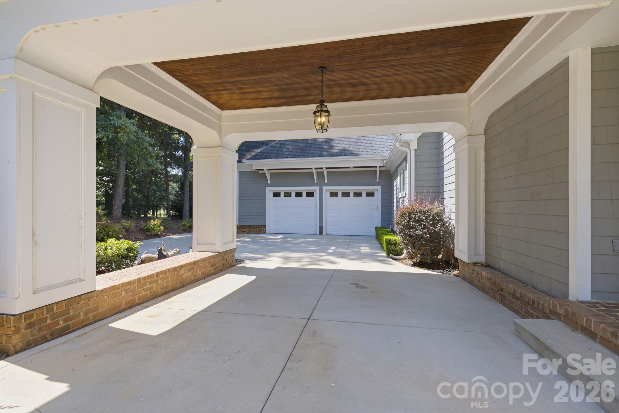141 Stonewall Beach Lane Property Photo 4