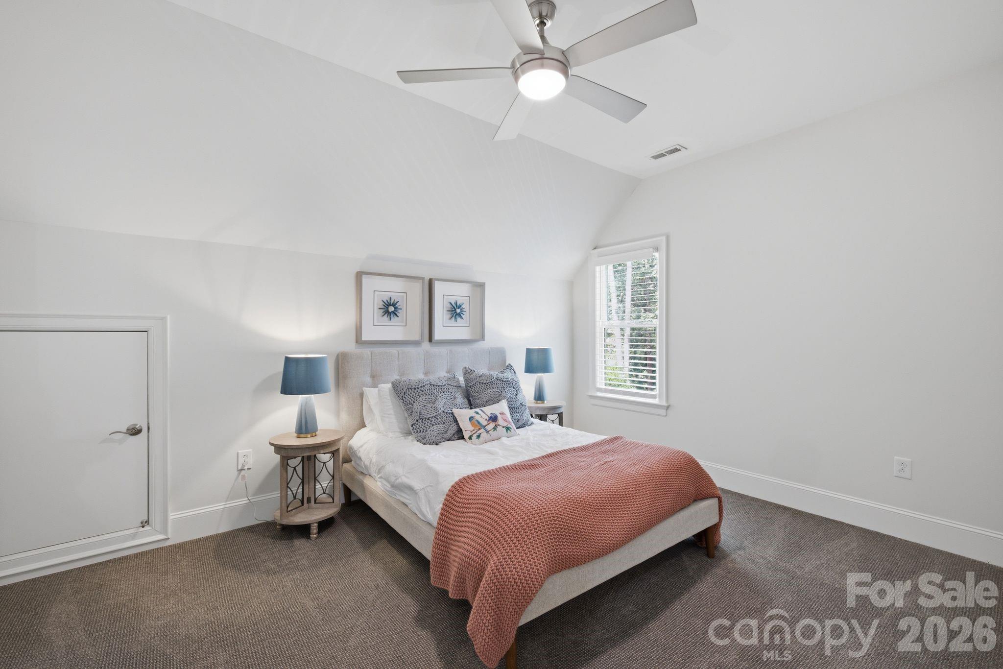 141 Stonewall Beach Lane Property Photo 43