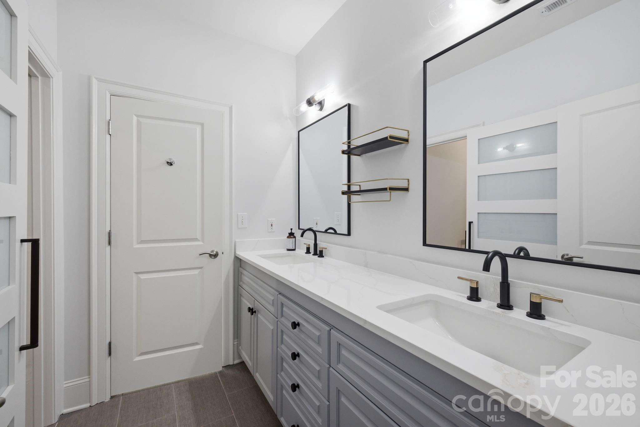 141 Stonewall Beach Lane Property Photo 46