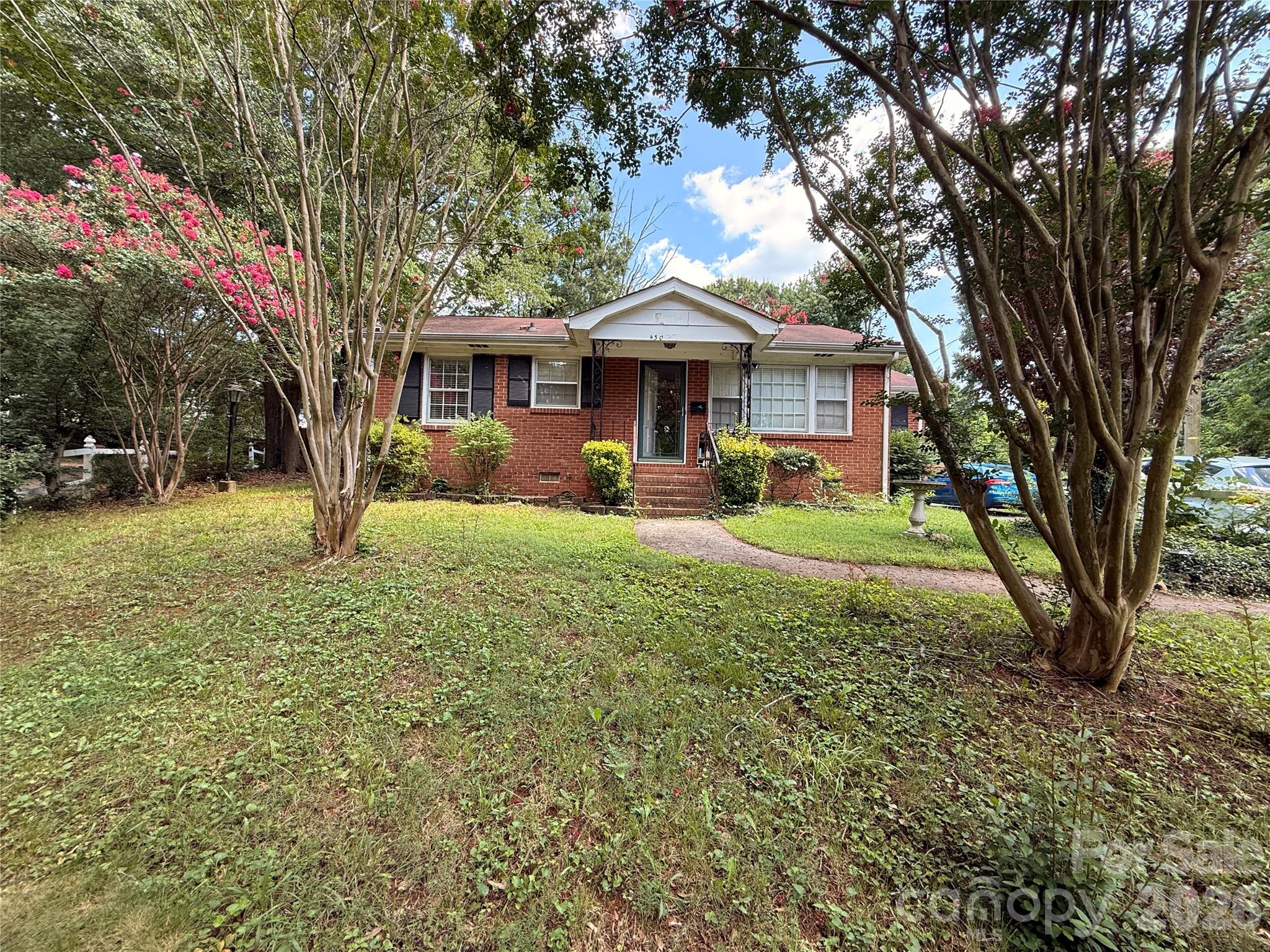 4310 Gillespie Court Property Photo 2