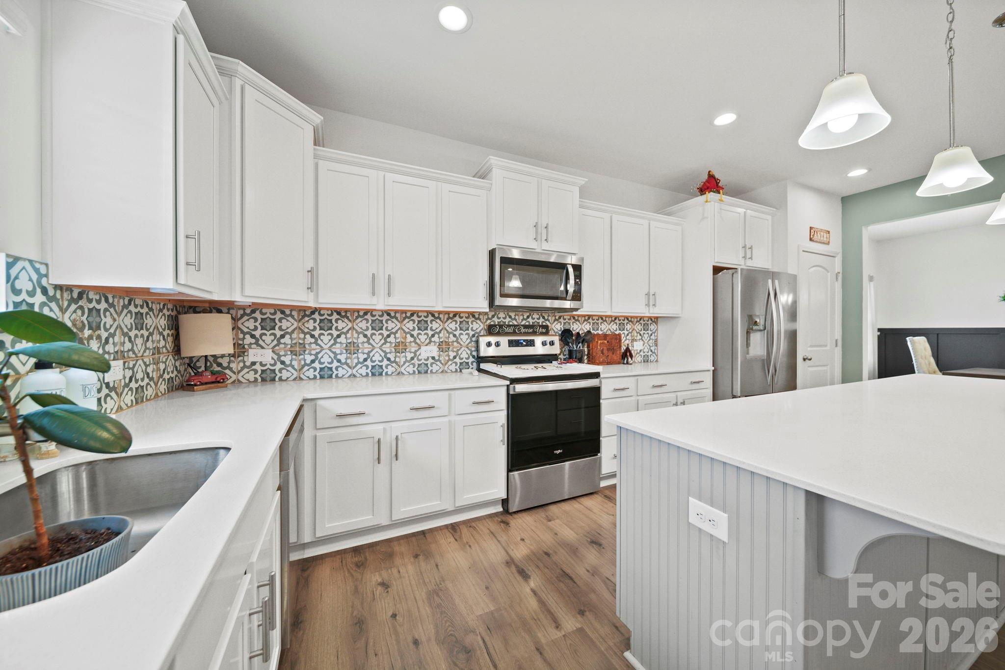 2015 Mcdonald Drive Property Photo 9