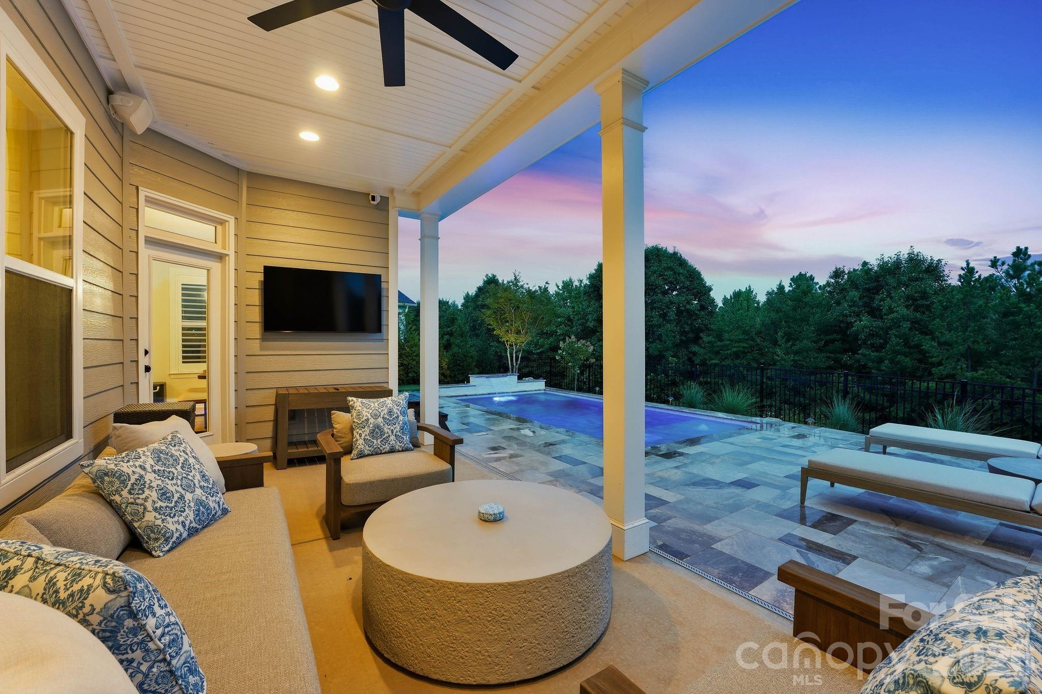 4124 Millstream Road Property Photo 7