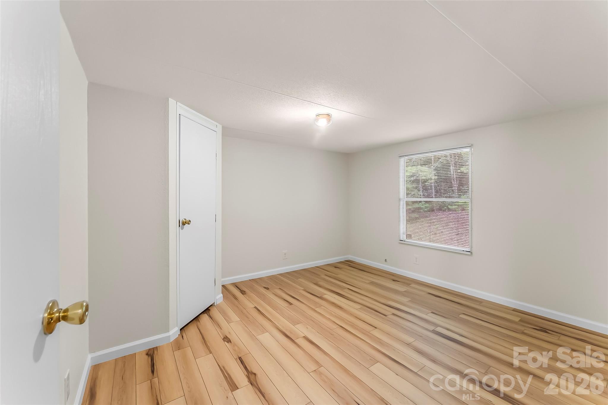 390 Stacy Hollow Drive Property Photo 14