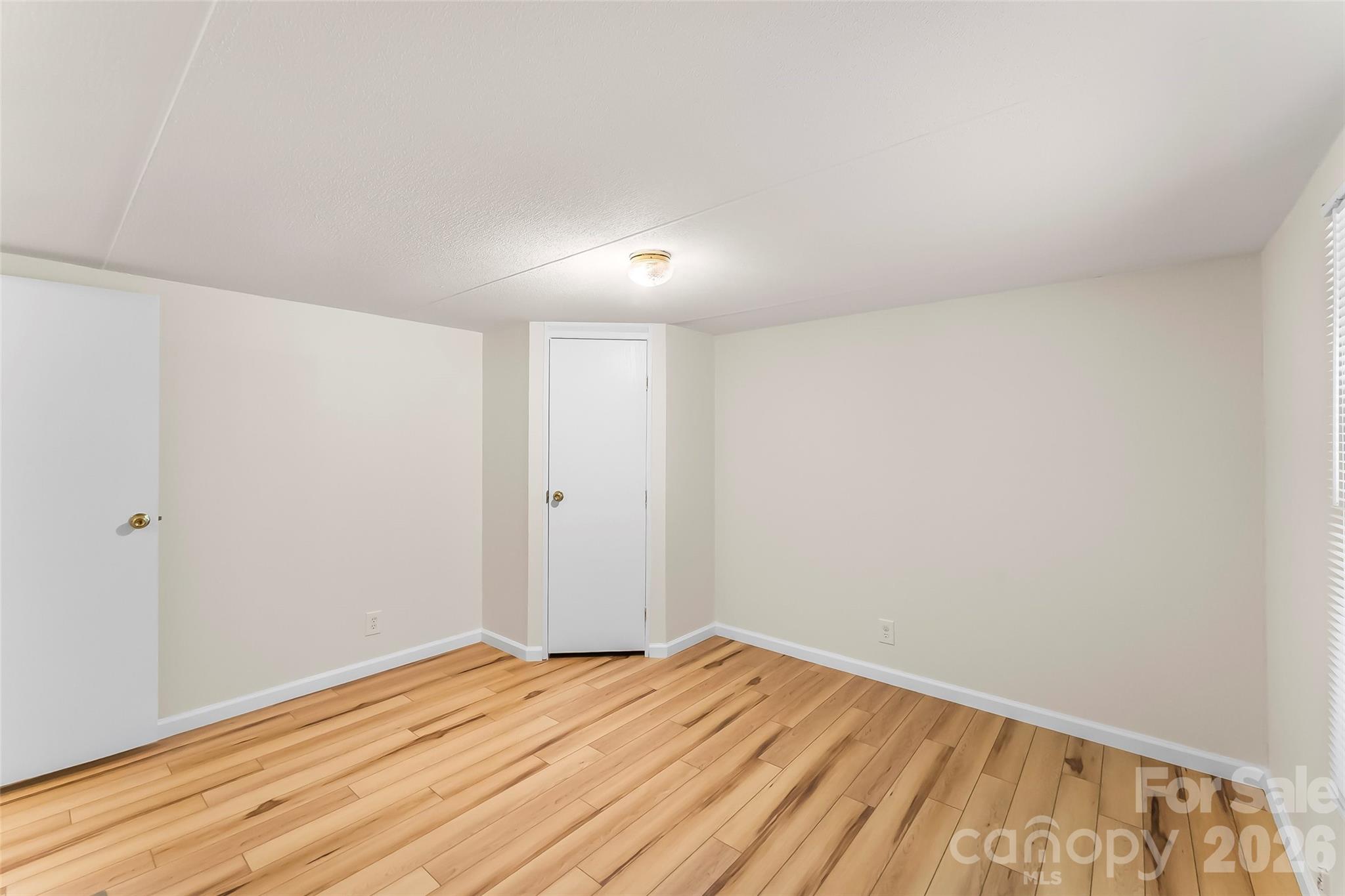 390 Stacy Hollow Drive Property Photo 15