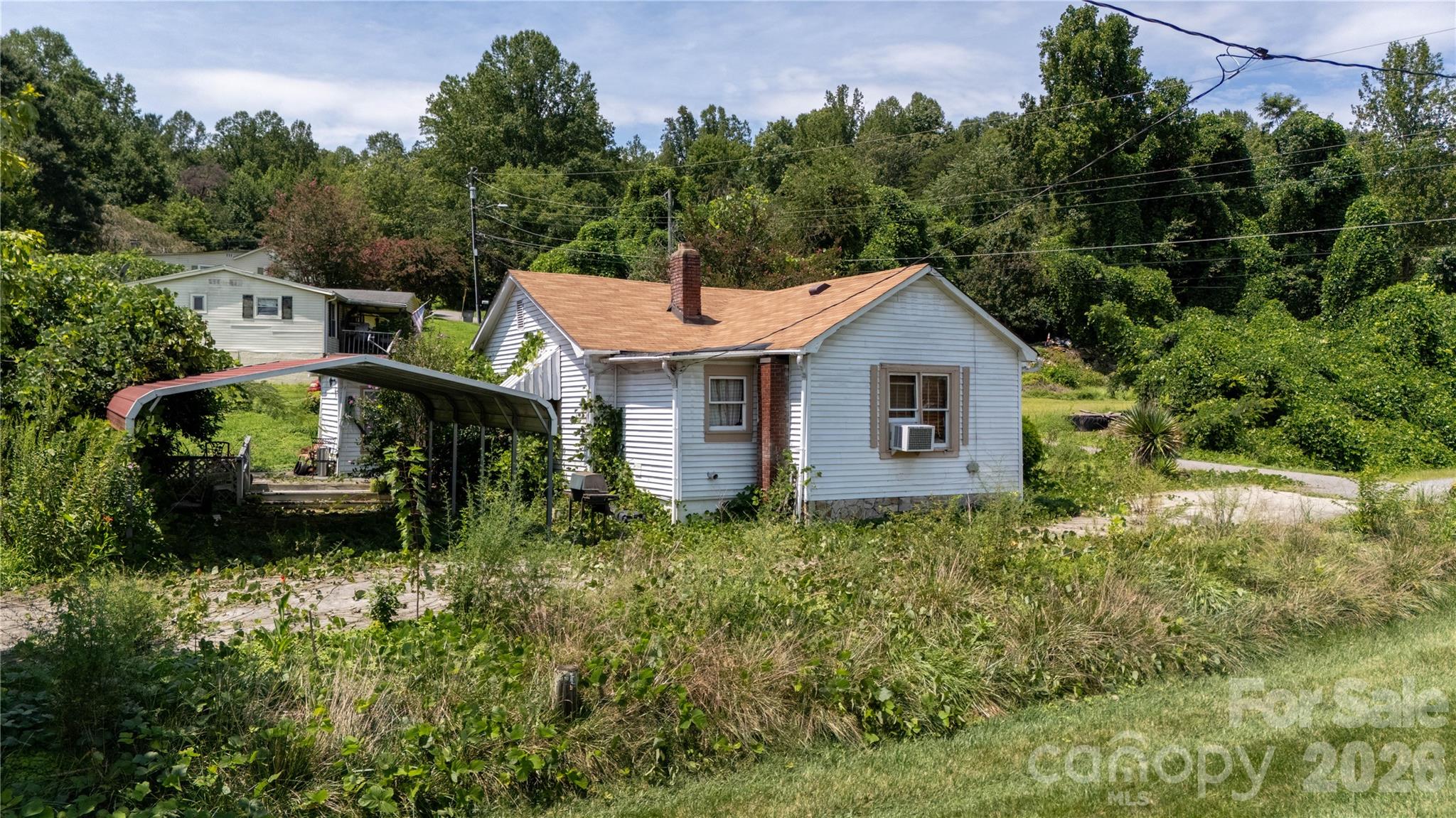 1327 Boxwood Place Property Photo 1