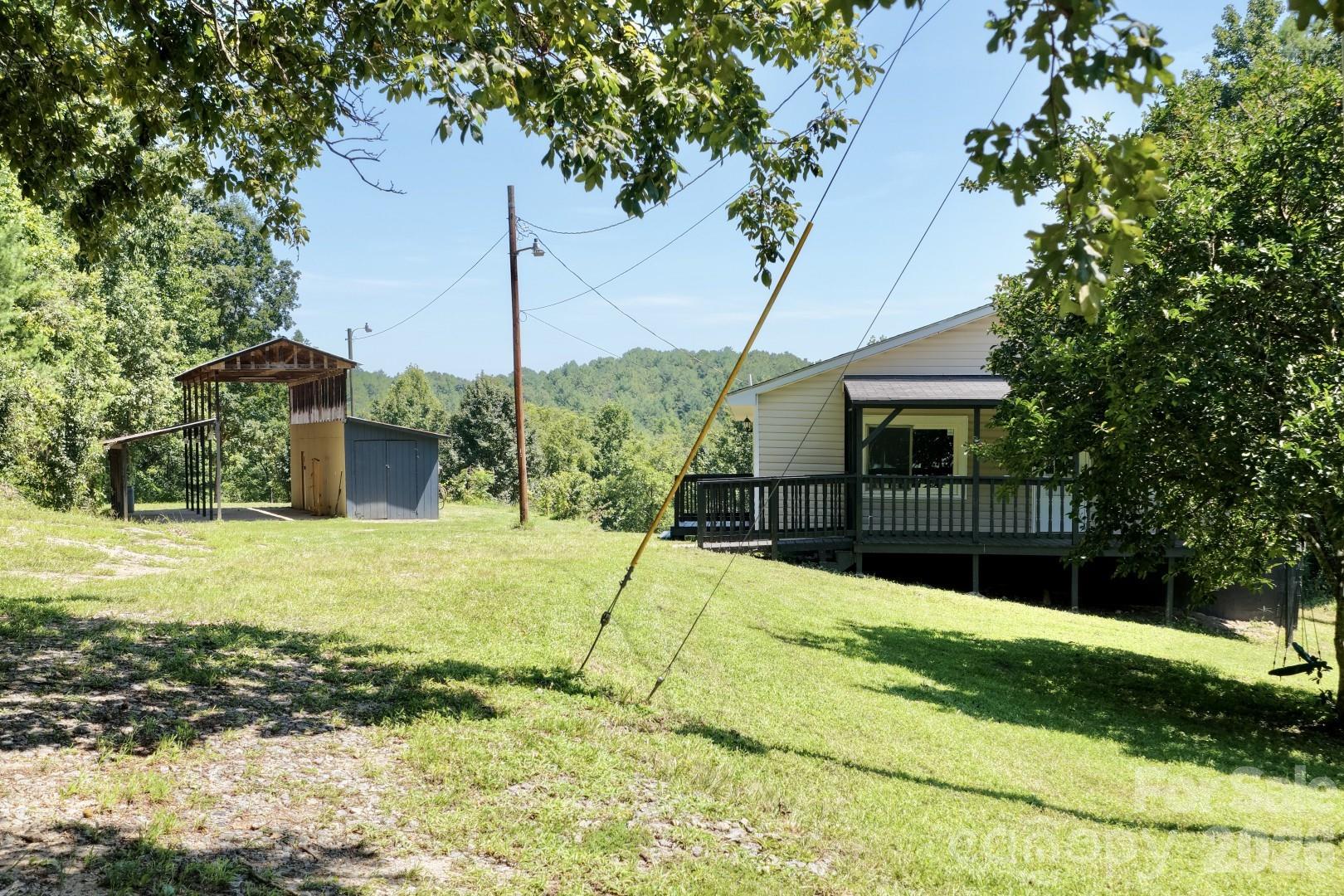 3028 Playmore Beach Road Property Photo 3