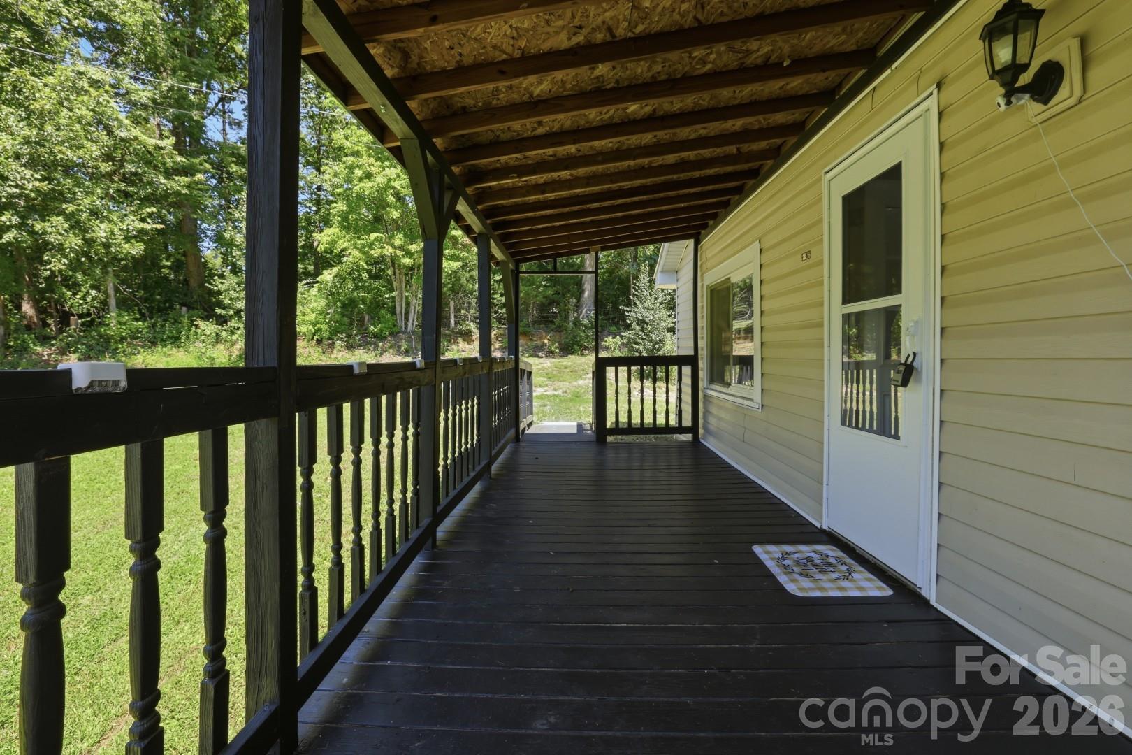 3028 Playmore Beach Road Property Photo 5