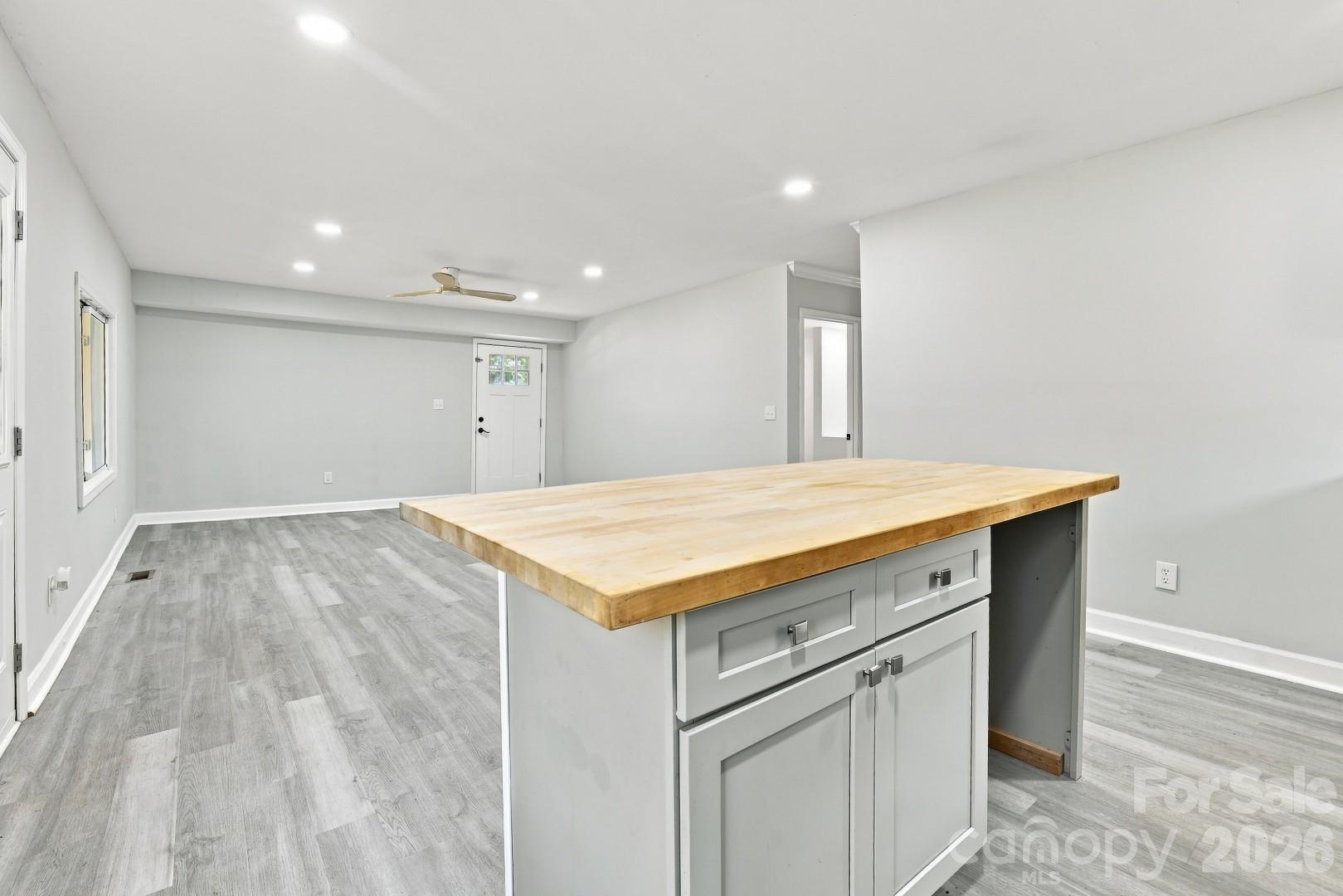 3028 Playmore Beach Road Property Photo 17