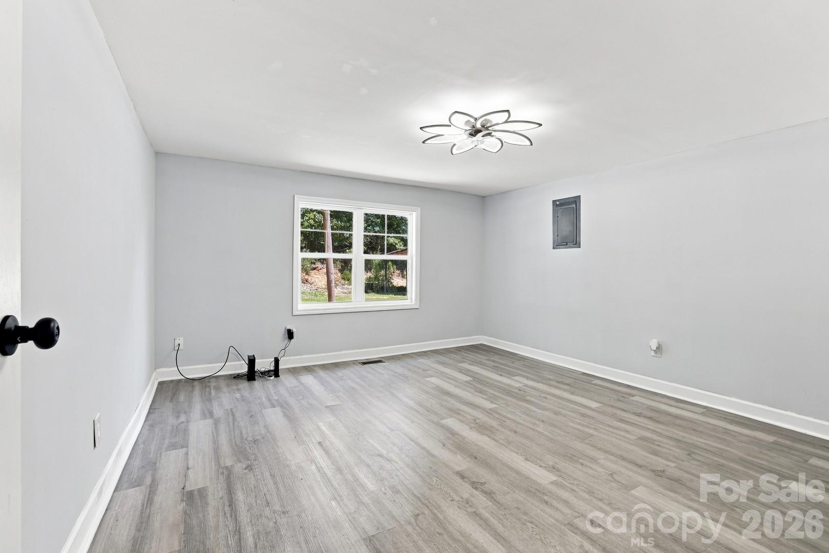 3028 Playmore Beach Road Property Photo 23