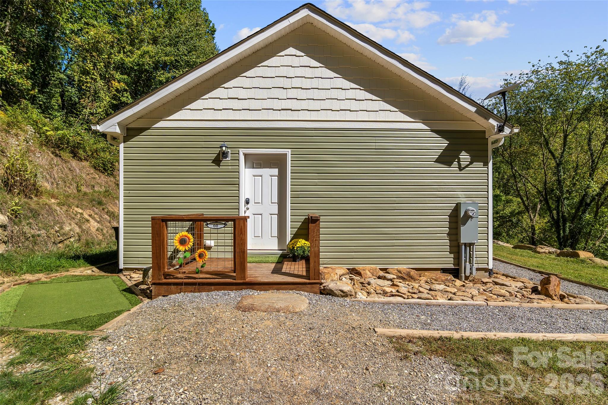 60 Spring Mountain Drive Property Photo 23
