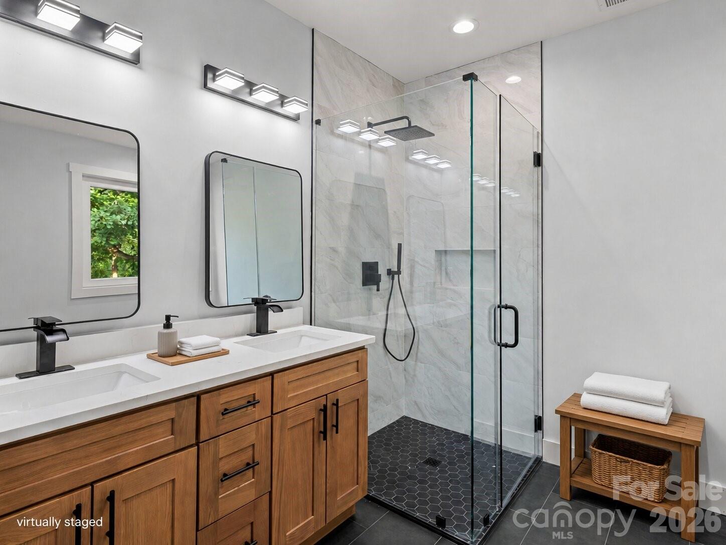902 Narva Road Property Photo 14