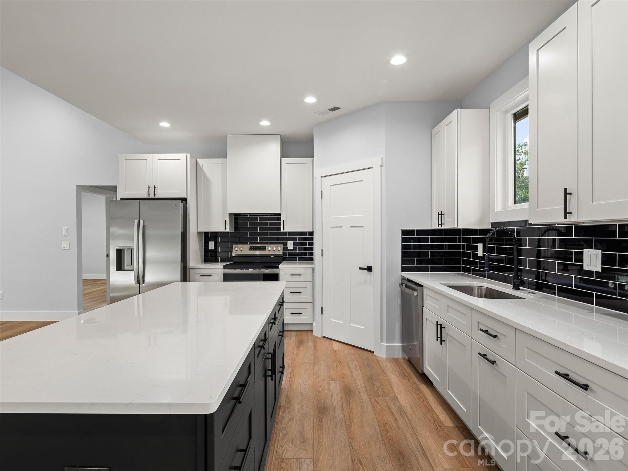902 Narva Road Property Photo 22