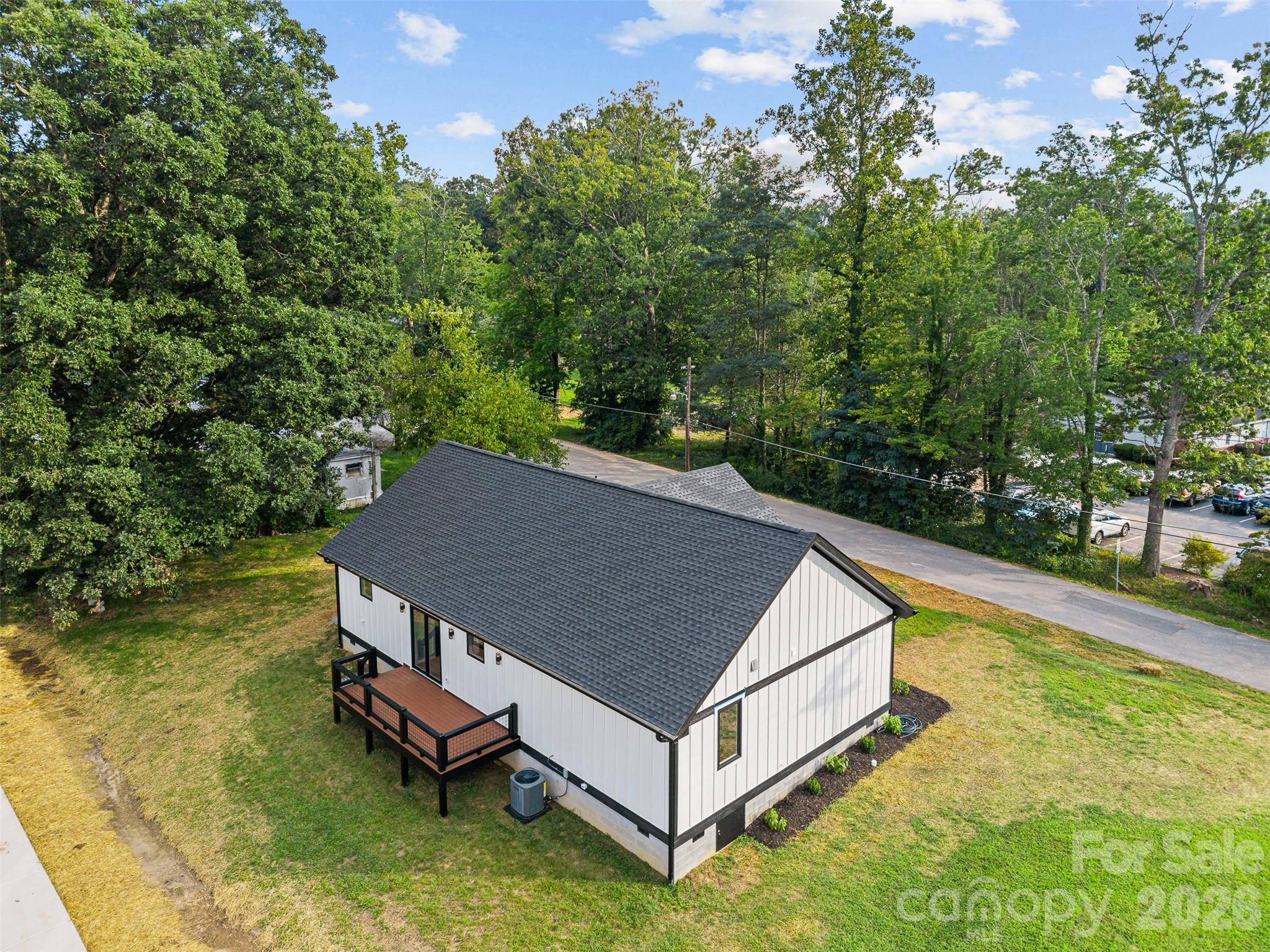 902 Narva Road Property Photo 44