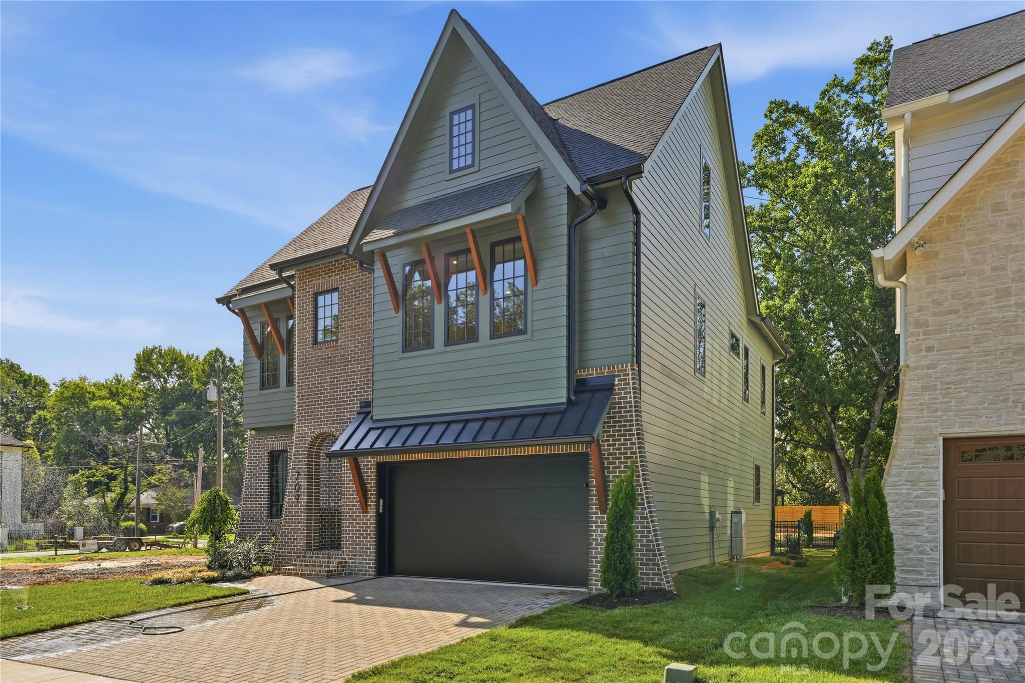 709 Bertonley Avenue Property Photo 2