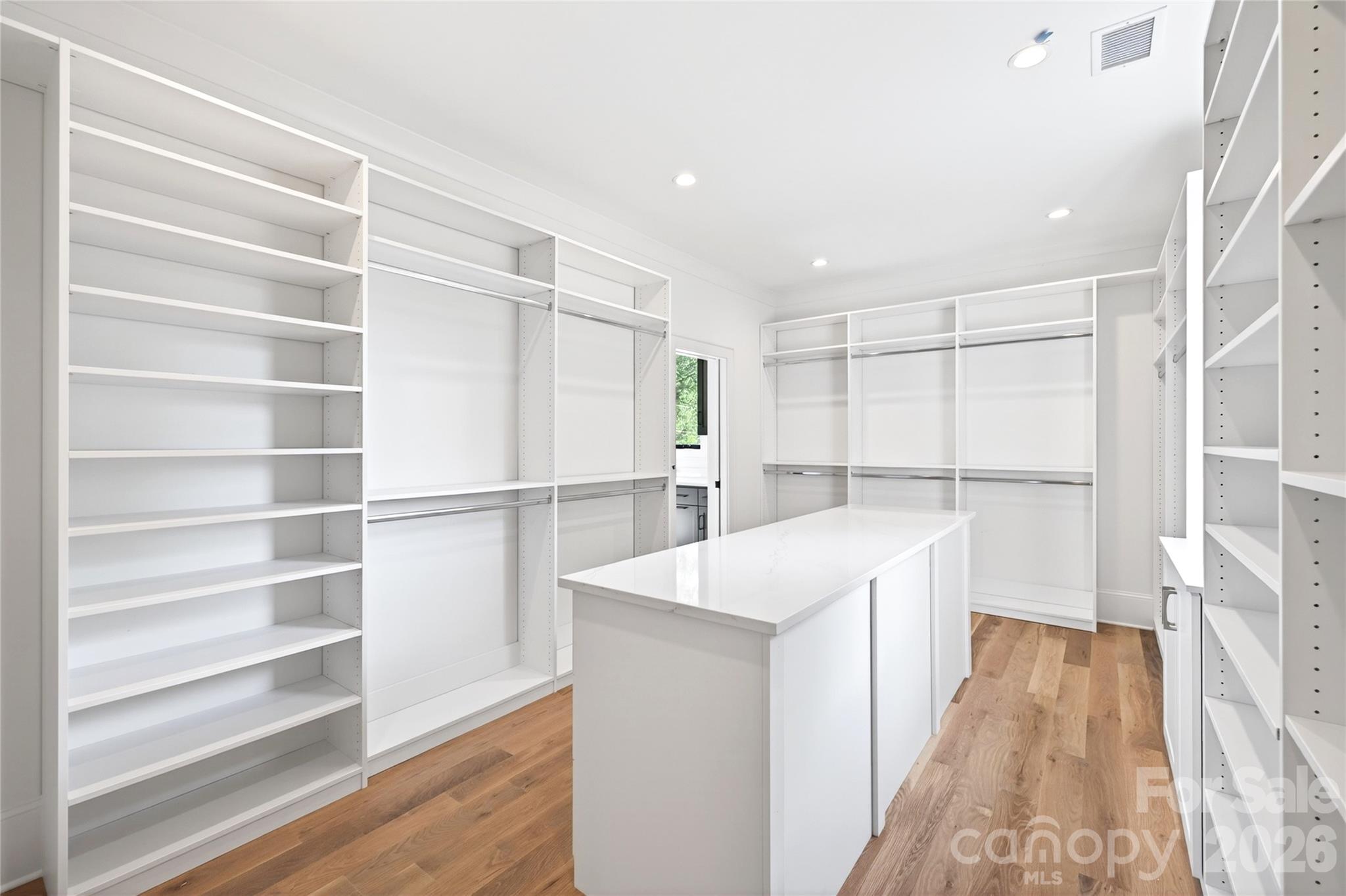 709 Bertonley Avenue Property Photo 25