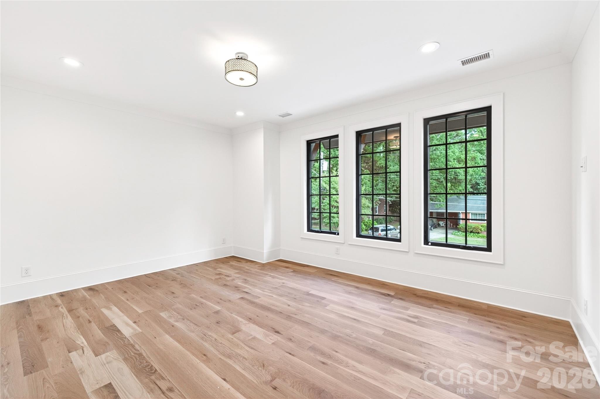 709 Bertonley Avenue Property Photo 28