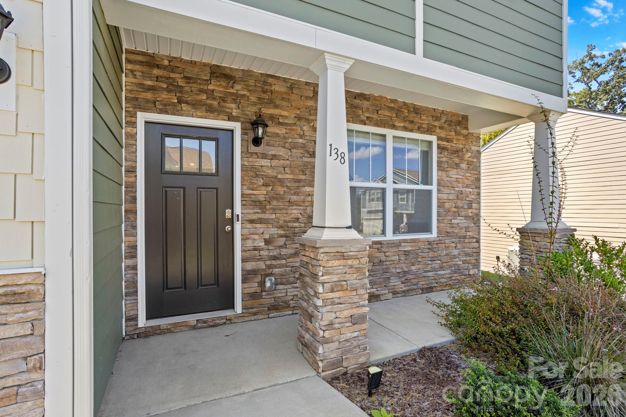 138 Marathon Lane Property Photo 2
