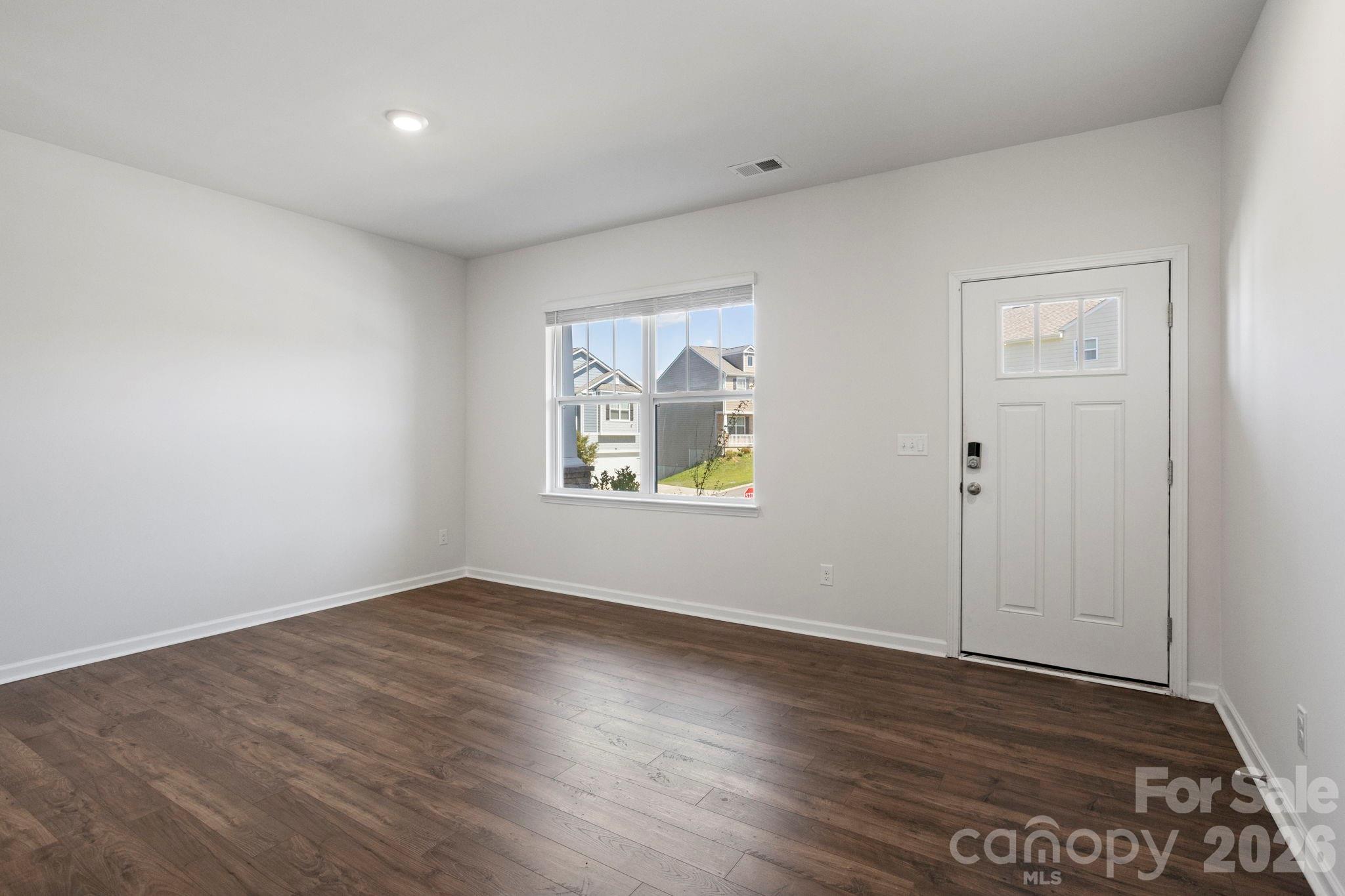 138 Marathon Lane Property Photo 5