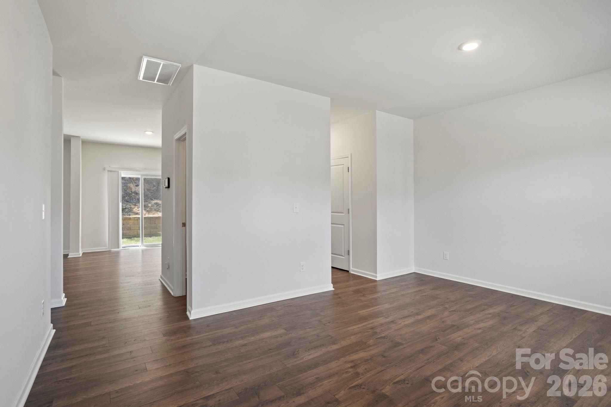 138 Marathon Lane Property Photo 8