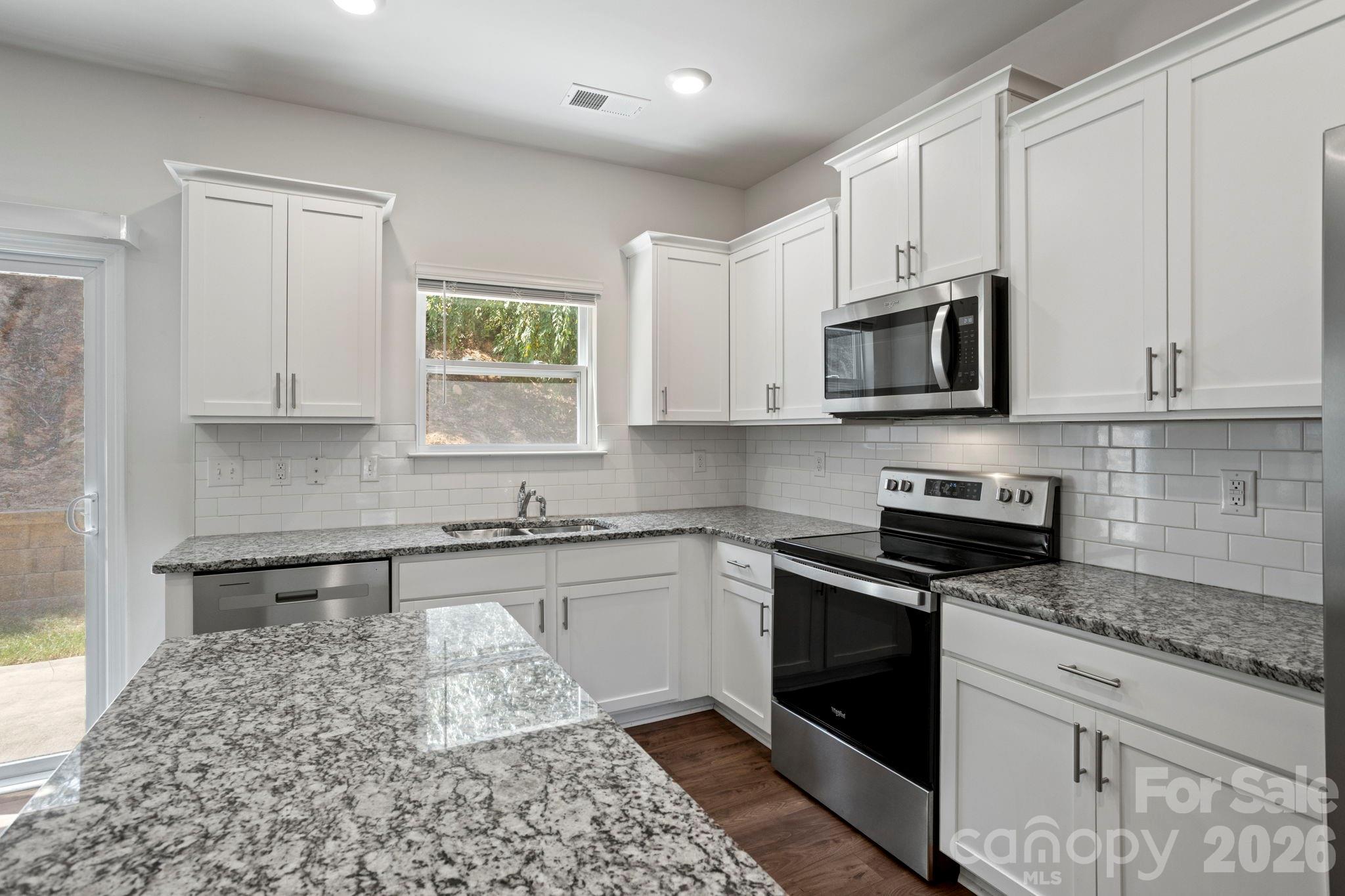 138 Marathon Lane Property Photo 13