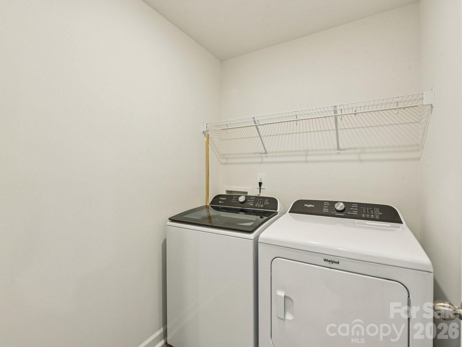 8300 Hidden Springs Trail Property Photo 12
