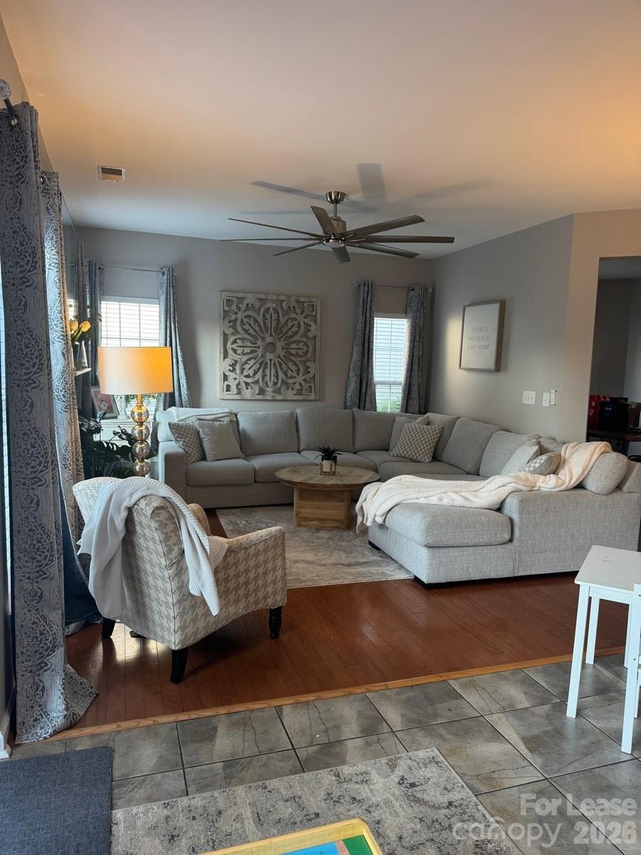 11729 Royal Castle Court Property Photo 8